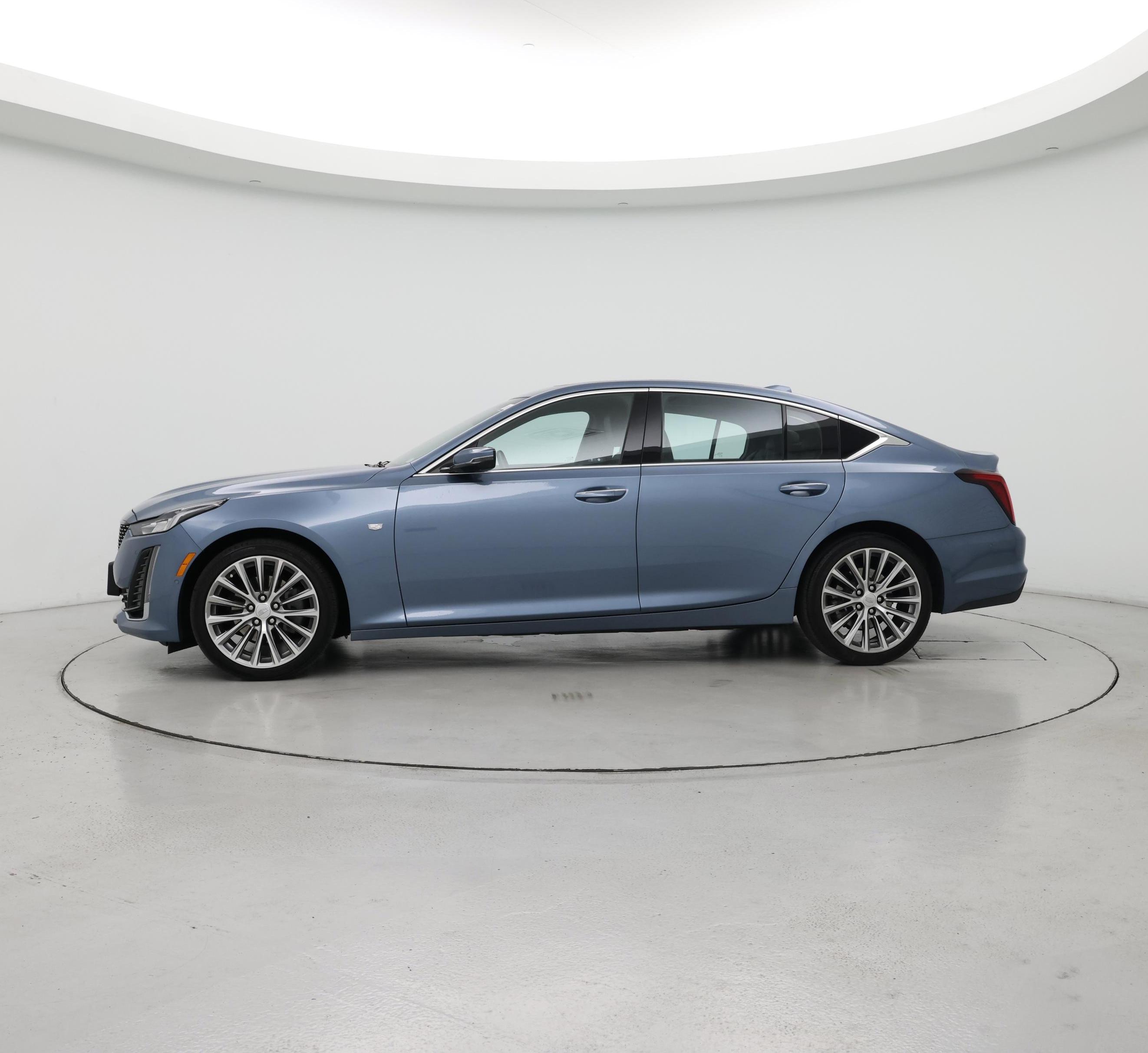 Thumbnail: 2024 Cadillac CT5 - 3