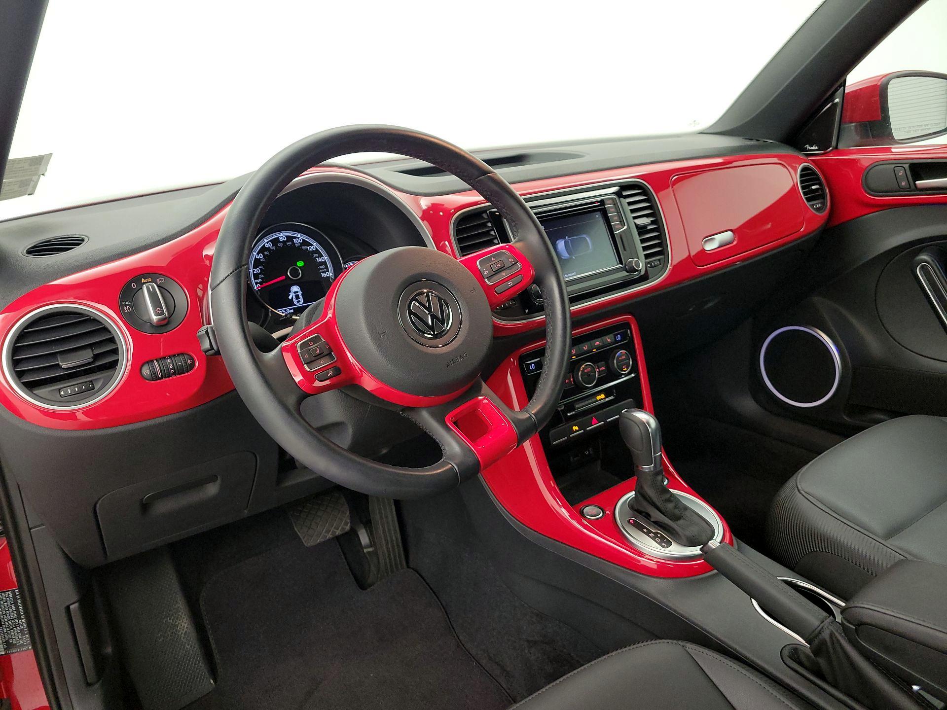 Thumbnail: 2019 Volkswagen Beetle - 9