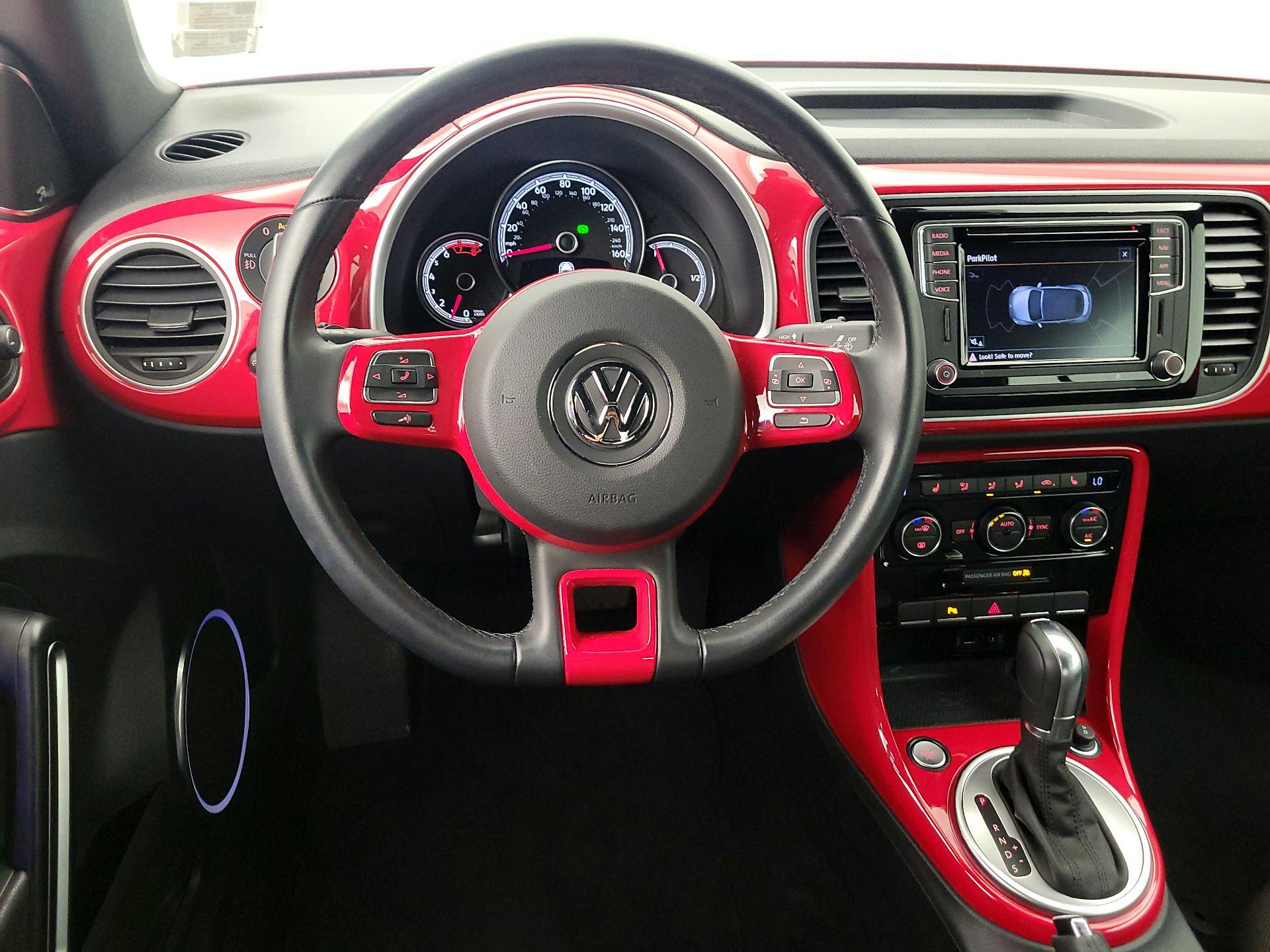 Thumbnail: 2019 Volkswagen Beetle - 10