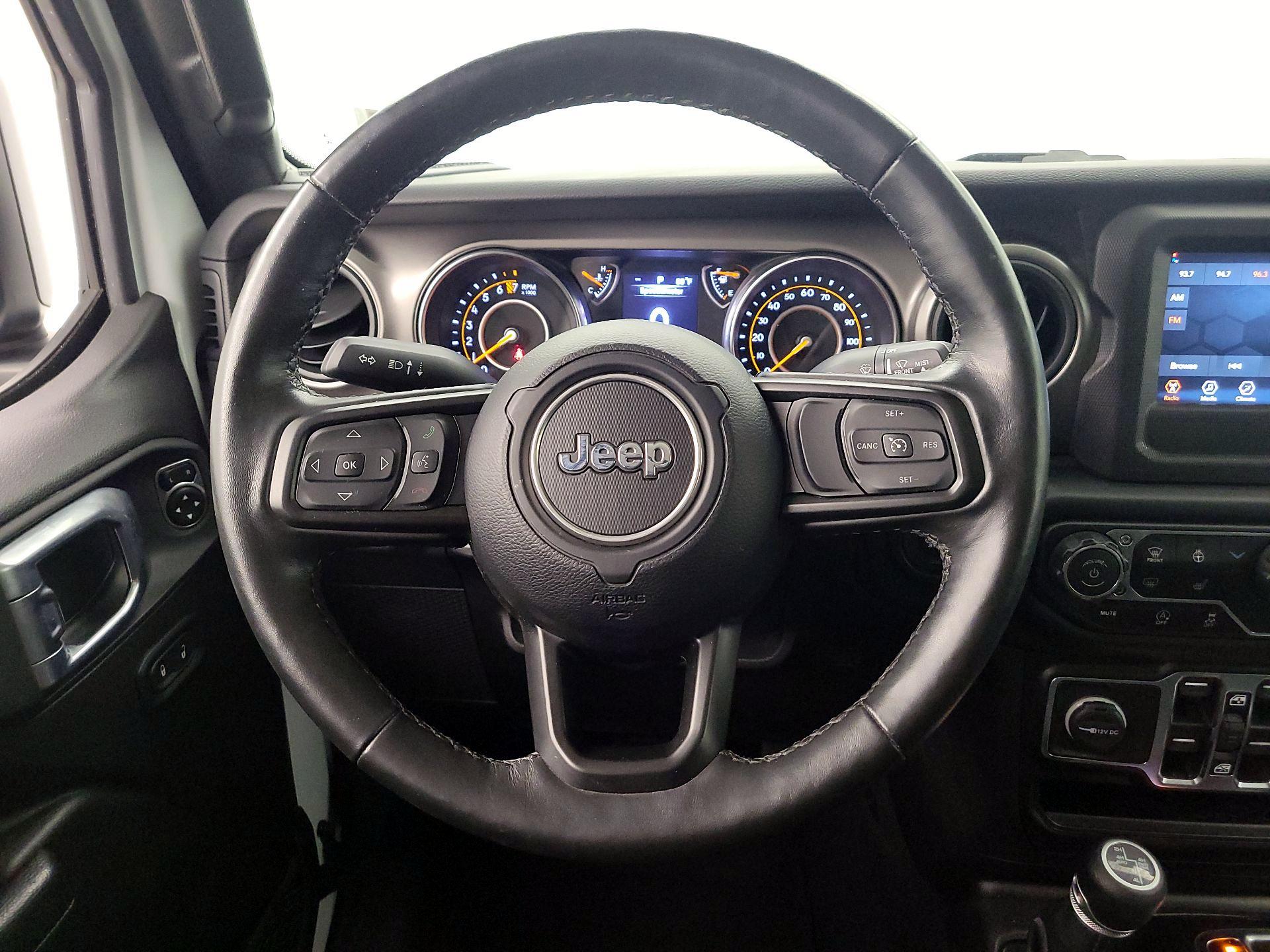 Thumbnail: 2022 Jeep Gladiator - 10