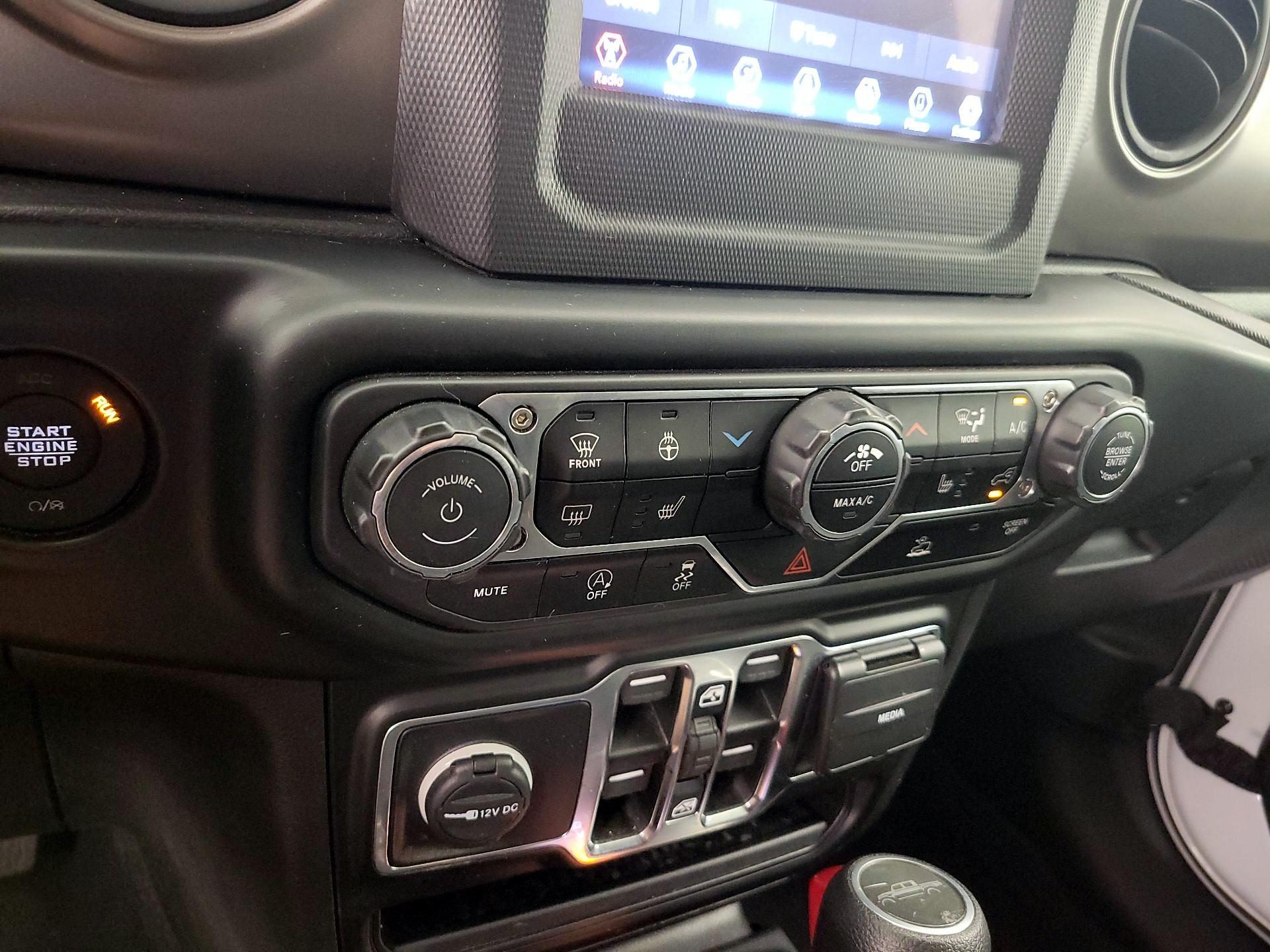 Thumbnail: 2022 Jeep Gladiator - 16