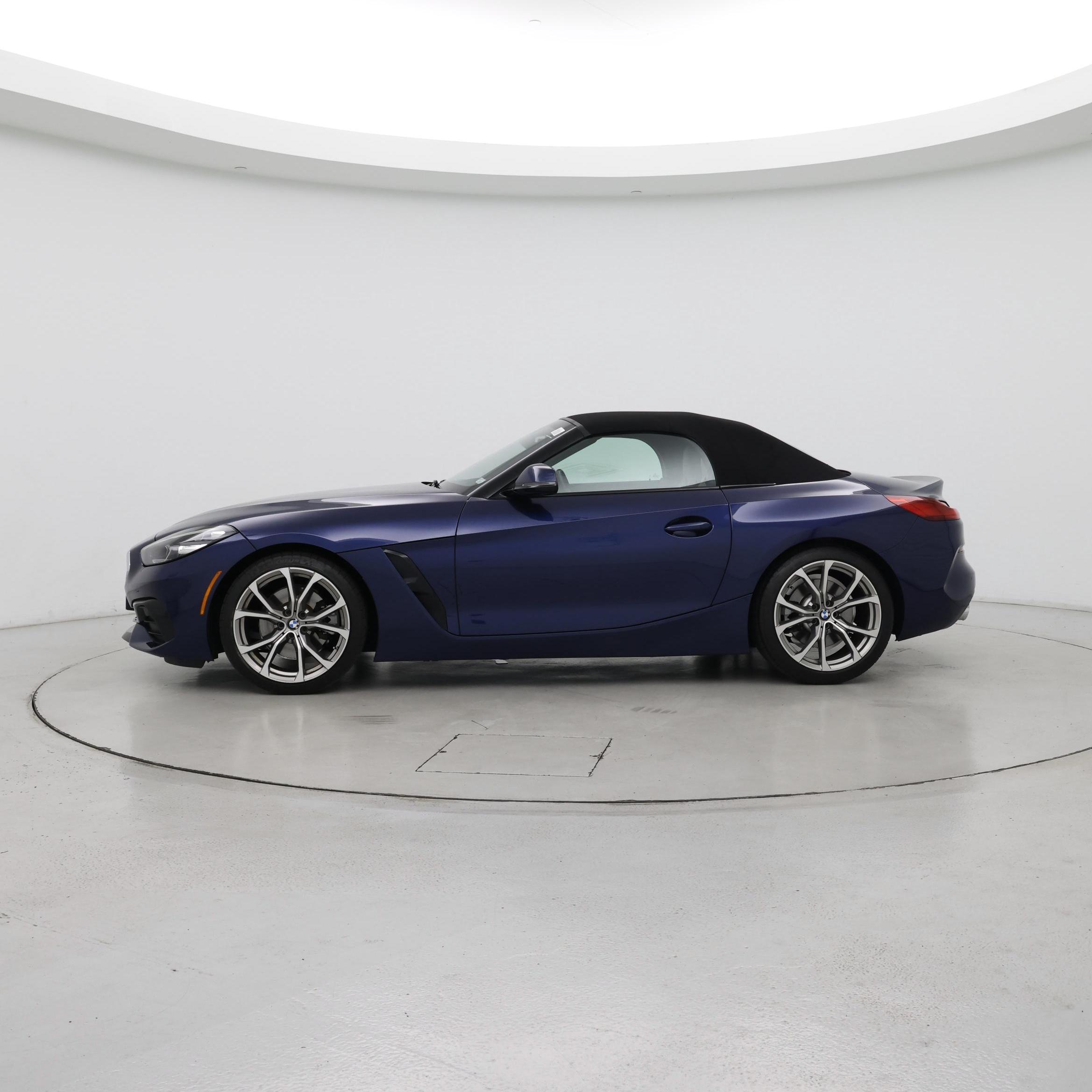 Thumbnail: 2021 BMW Z4 - 3