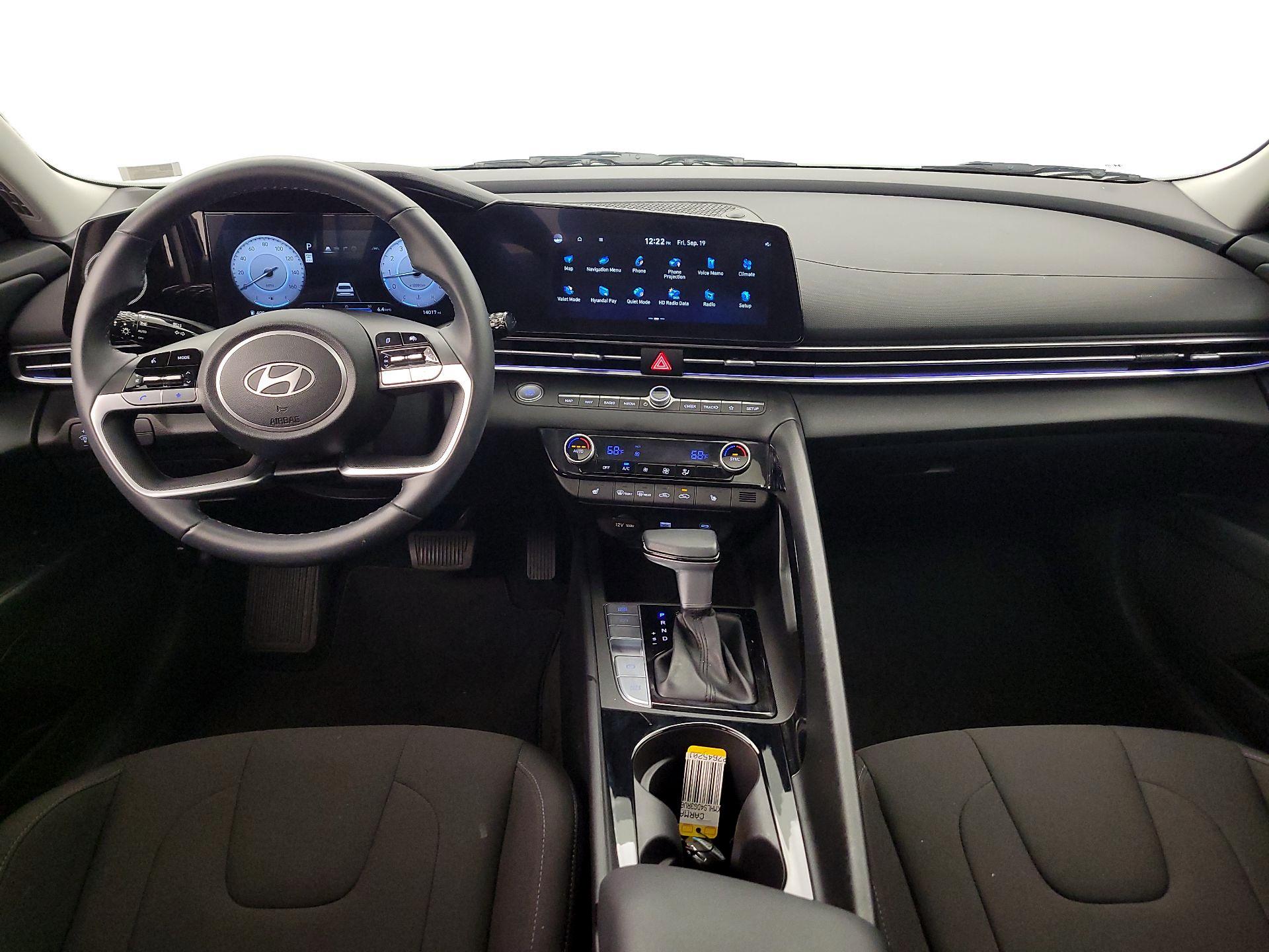 Thumbnail: 2024 Hyundai Elantra - 9