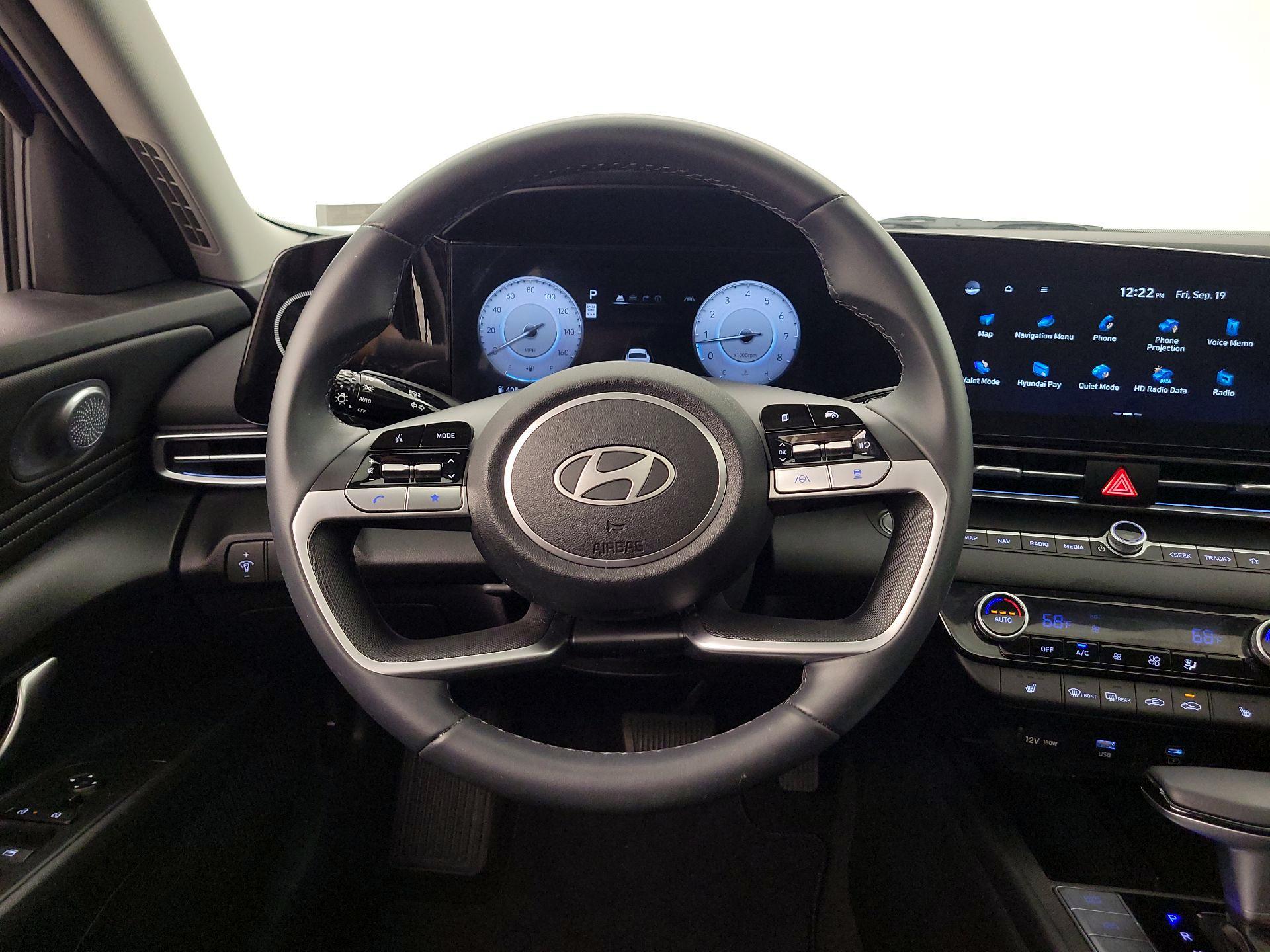 Thumbnail: 2024 Hyundai Elantra - 10