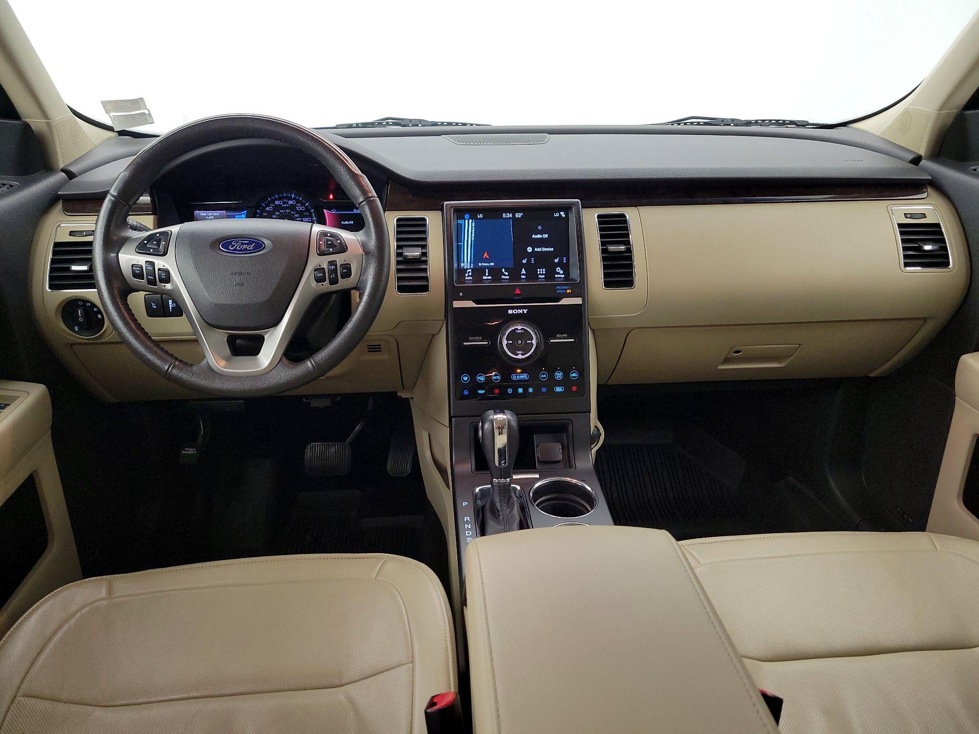 Thumbnail: 2017 Ford Flex - 9