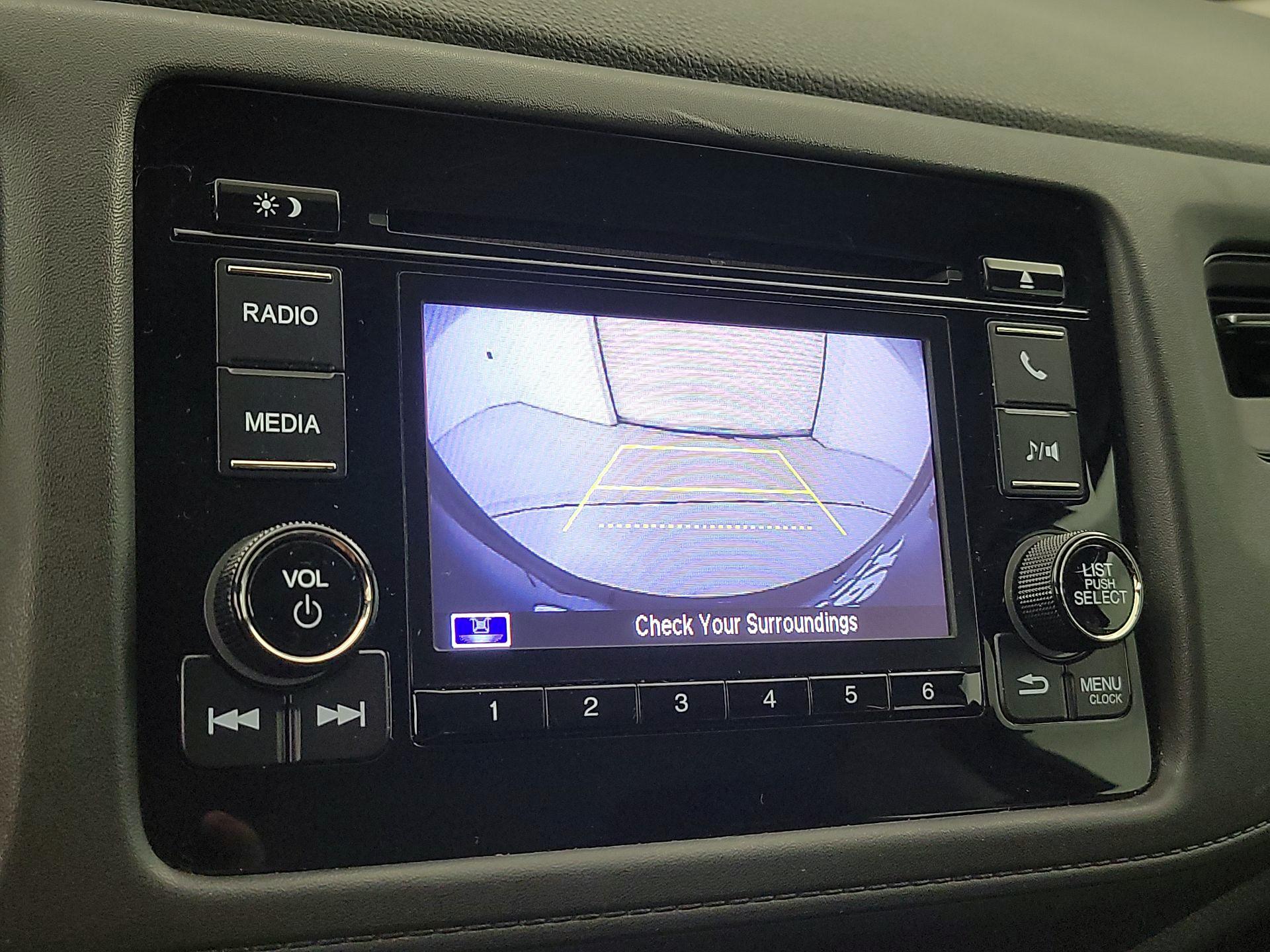 Thumbnail: 2019 Honda HR-V - 14