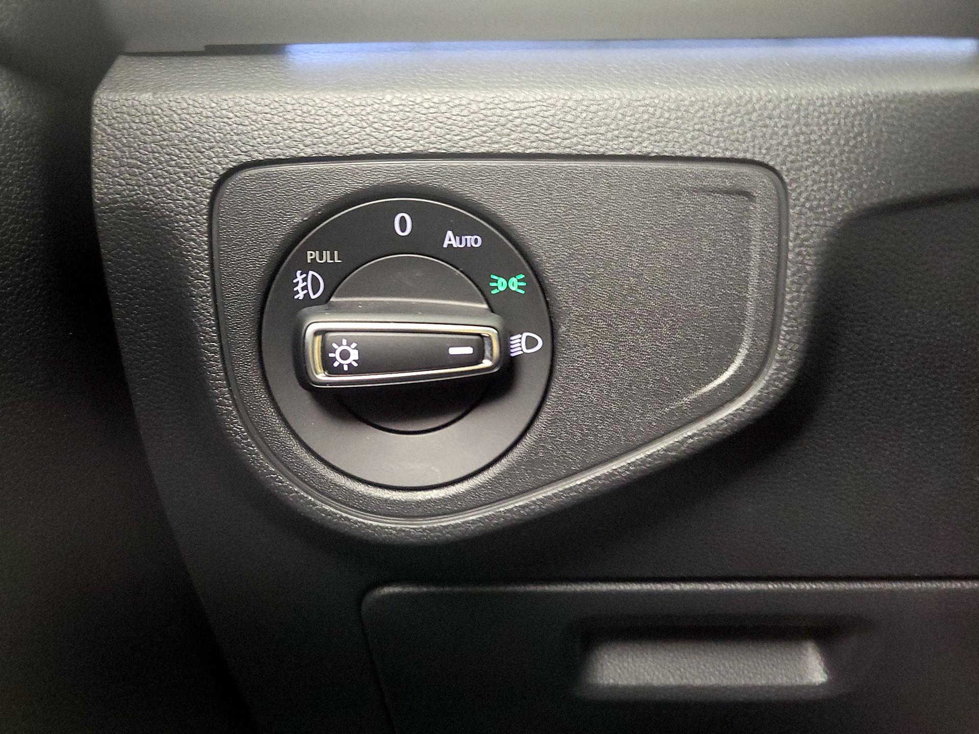 Thumbnail: 2019 Volkswagen Atlas - 13