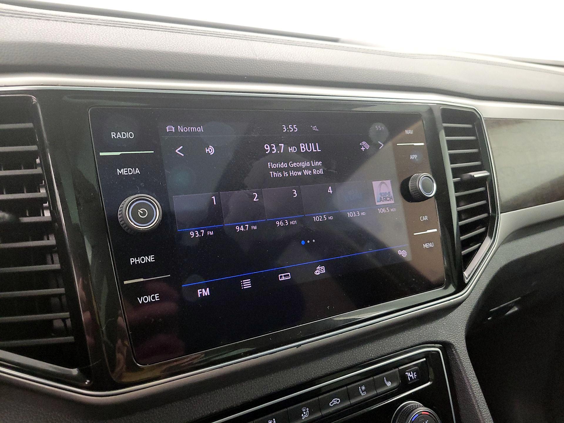 Thumbnail: 2019 Volkswagen Atlas - 16