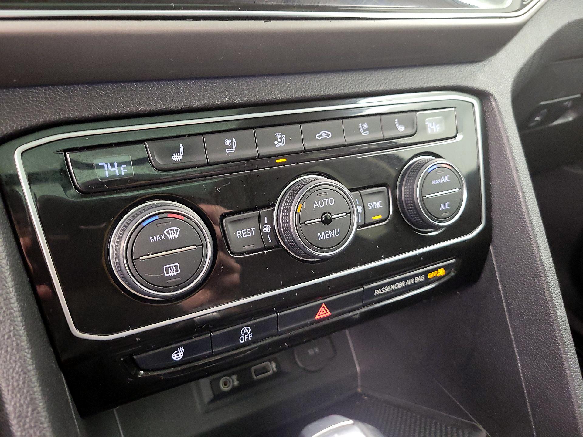 Thumbnail: 2019 Volkswagen Atlas - 17