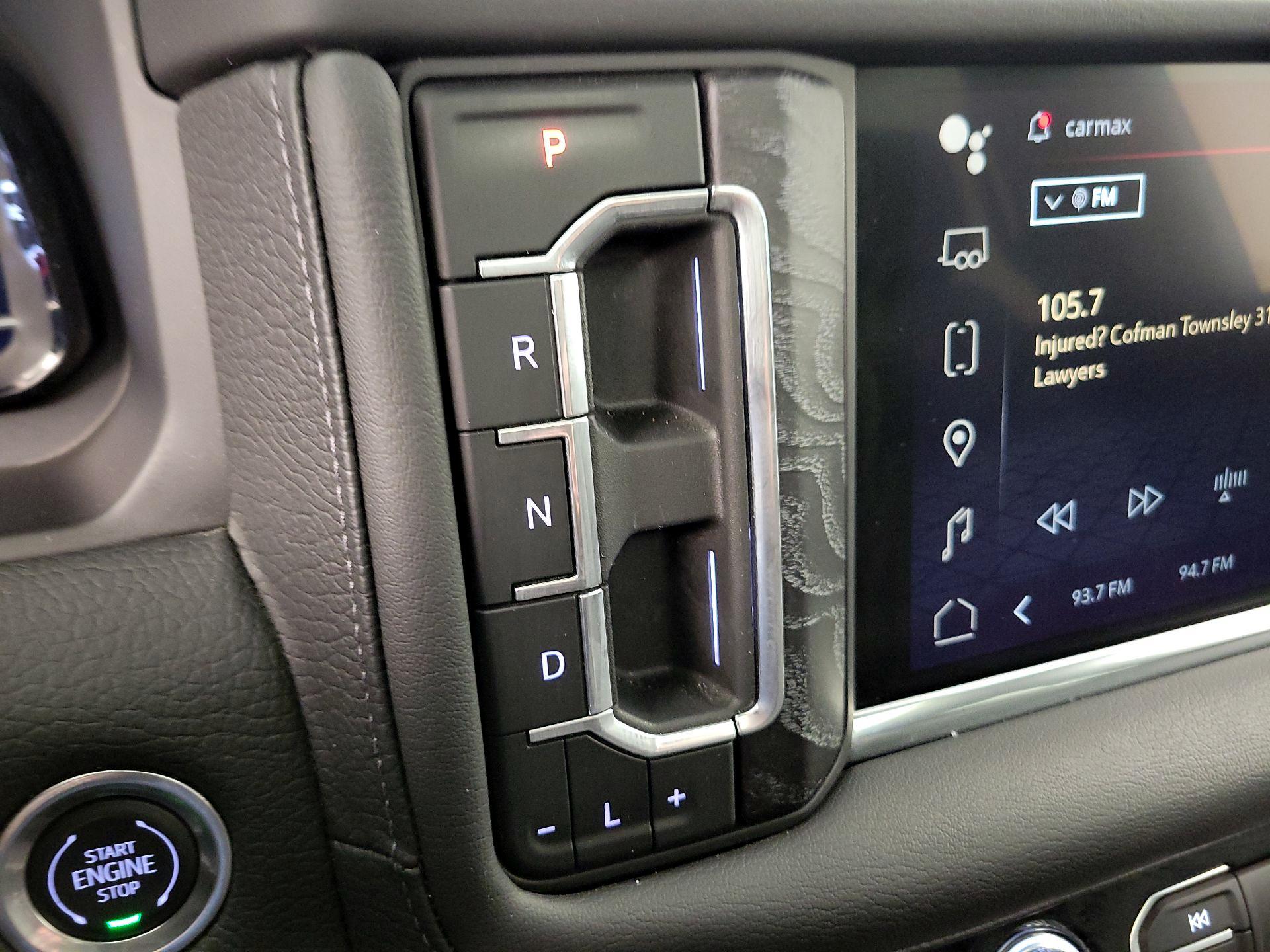 Thumbnail: 2024 GMC Yukon XL - 18