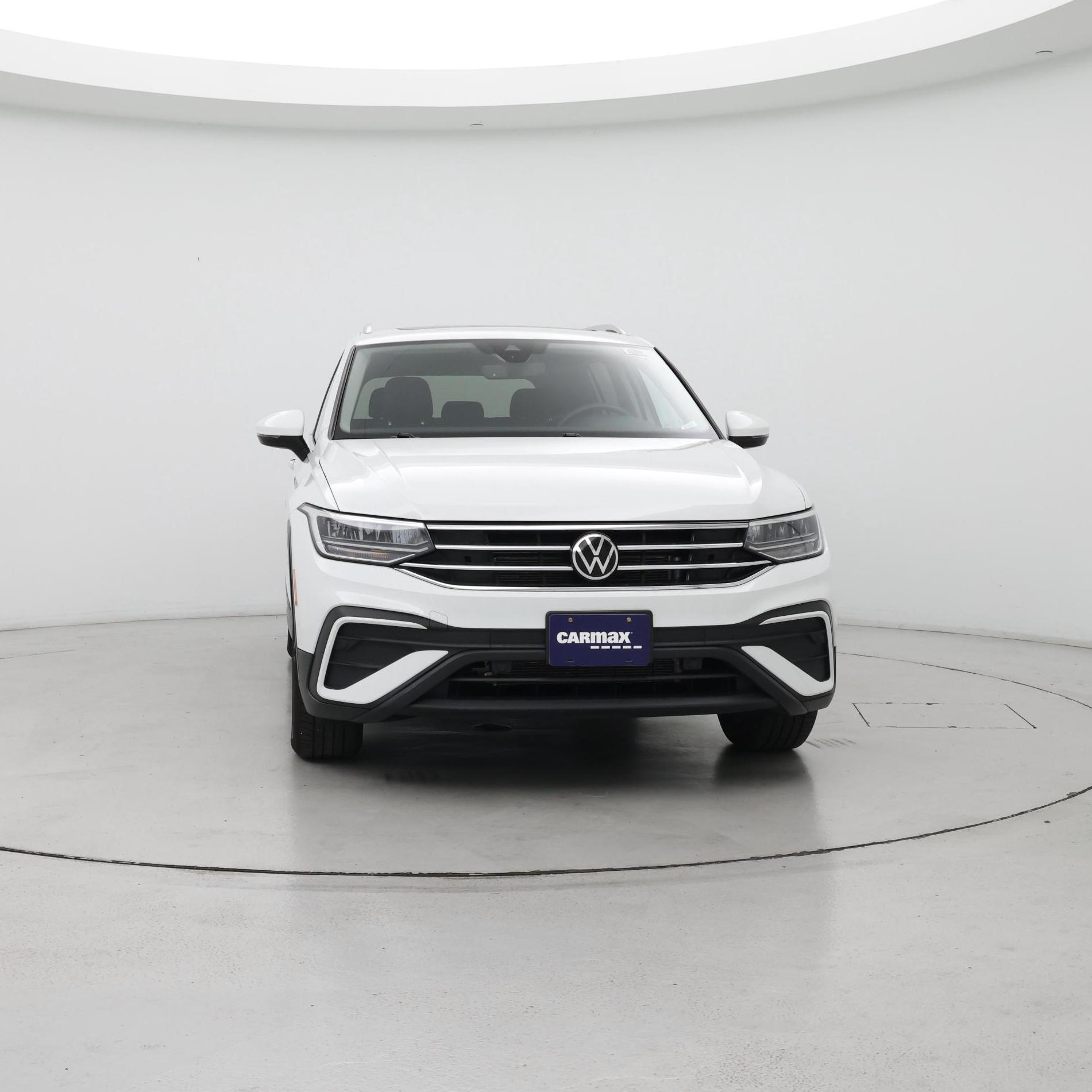 Thumbnail: 2022 Volkswagen Tiguan - 5