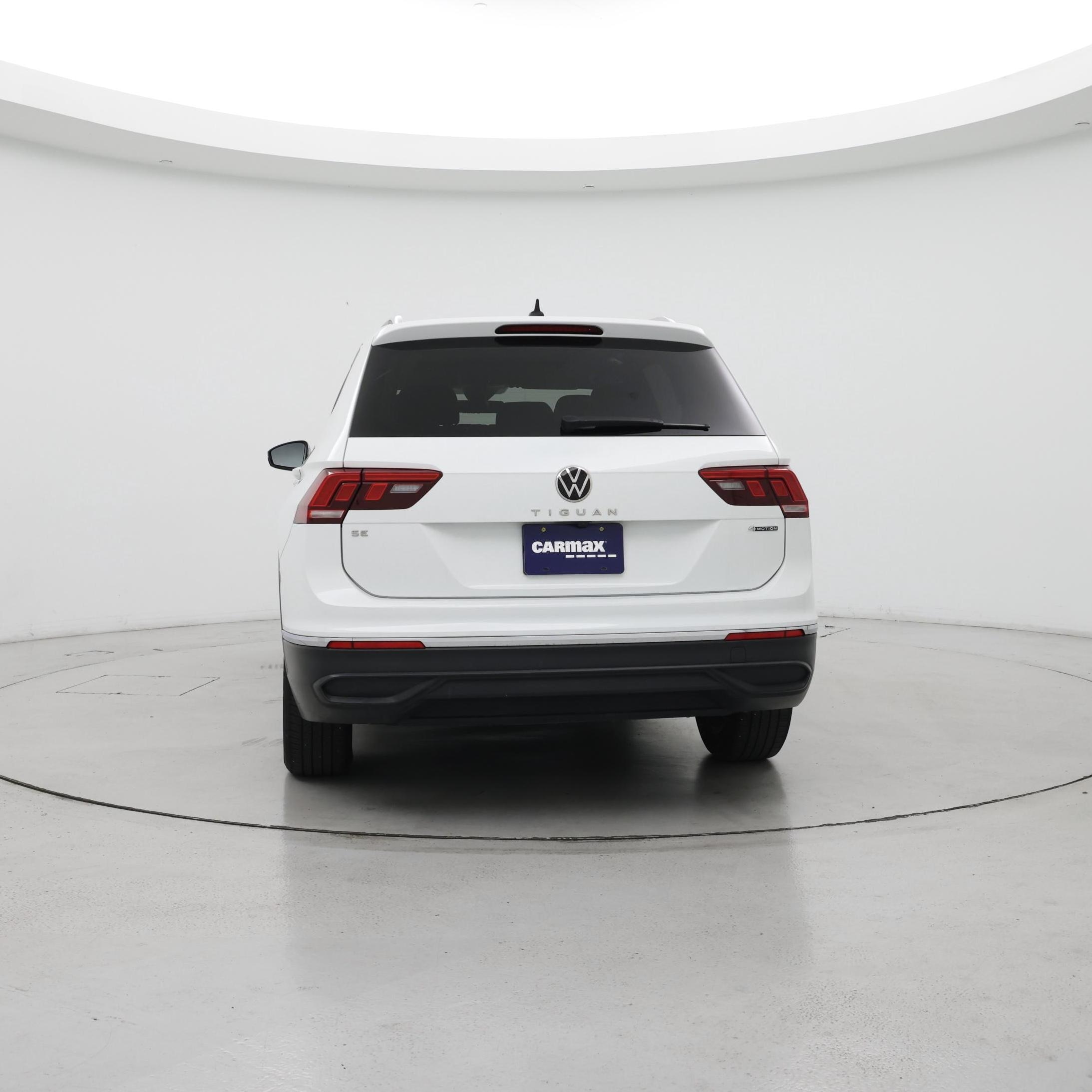 Thumbnail: 2022 Volkswagen Tiguan - 6