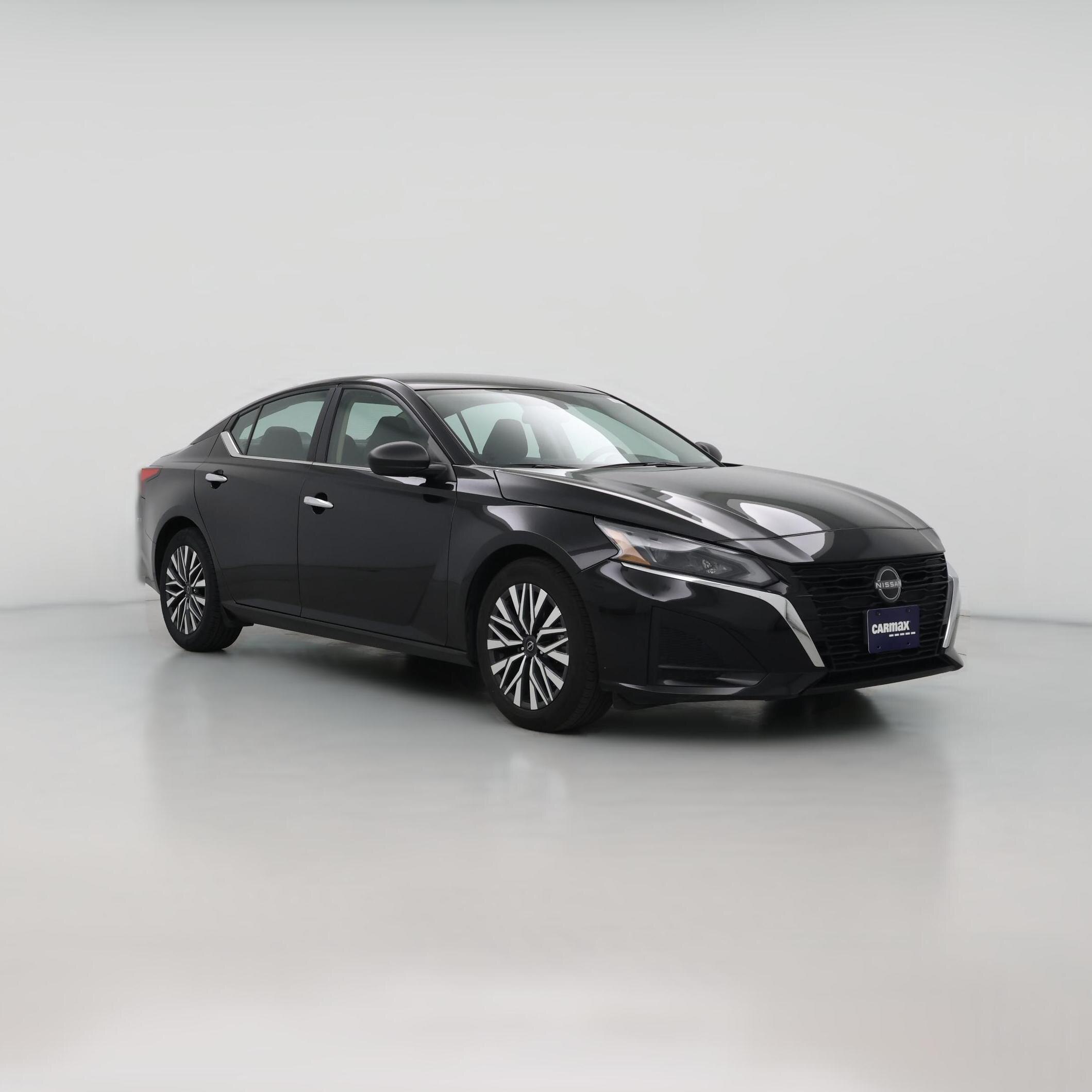 Thumbnail: 2024 Nissan Altima - 1