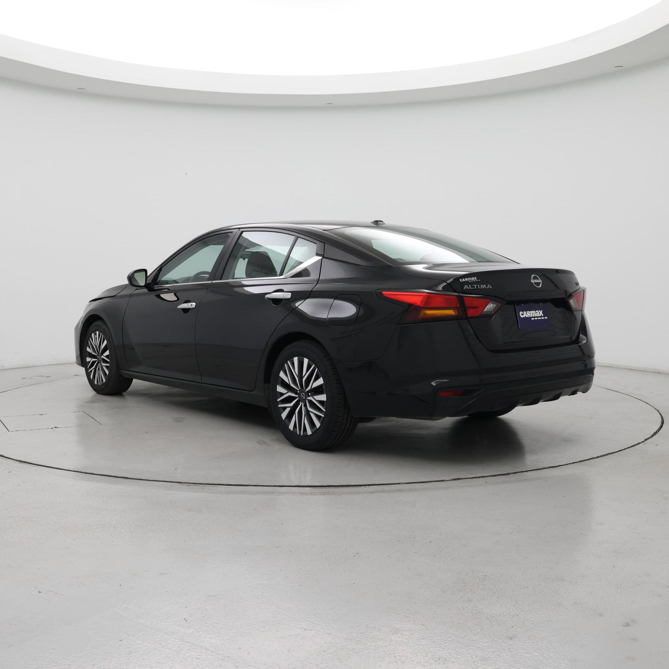 Thumbnail: 2024 Nissan Altima - 2