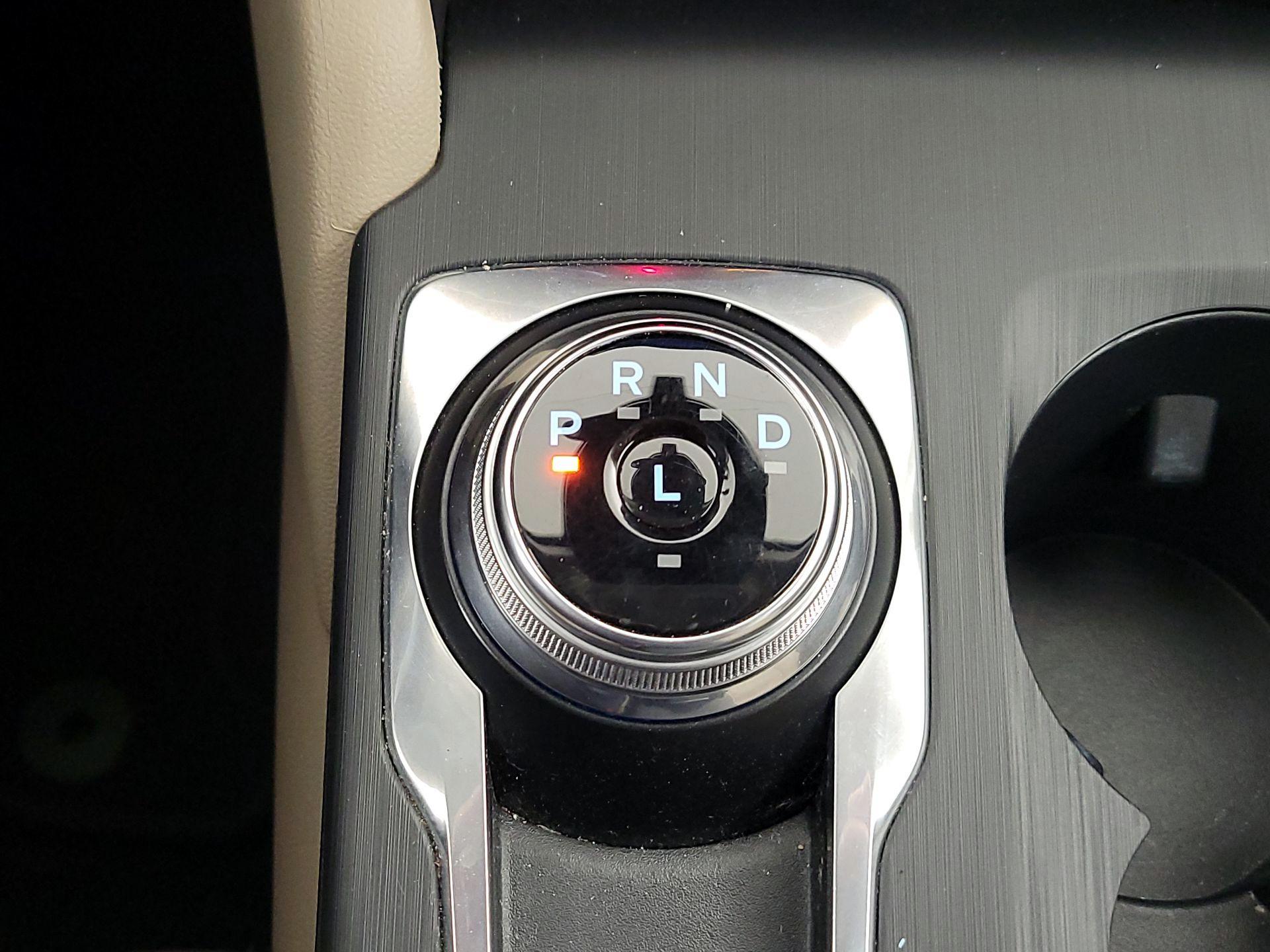 Thumbnail: 2021 Ford Escape - 17