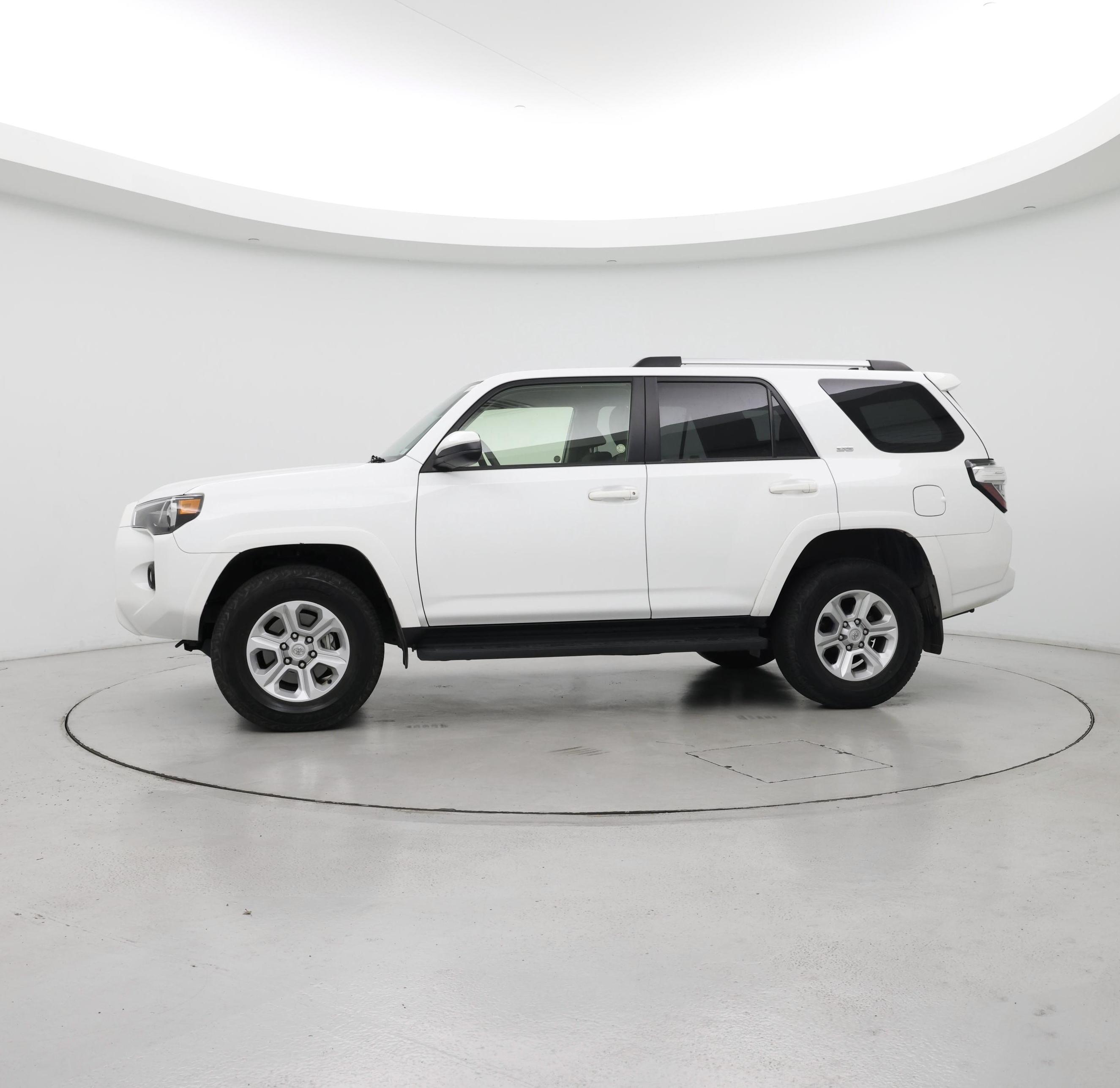 Thumbnail: 2024 Toyota 4Runner - 3