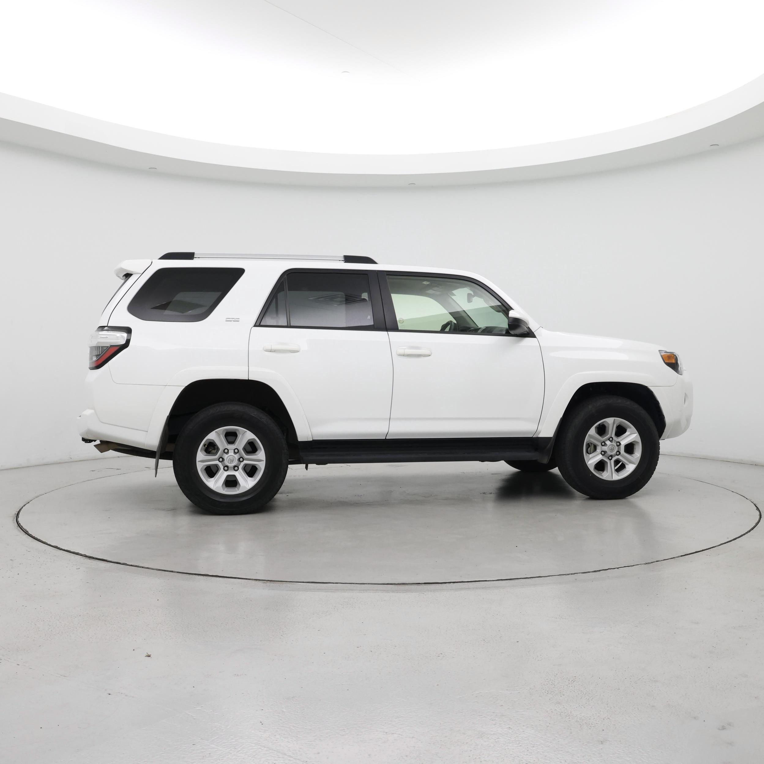 Thumbnail: 2024 Toyota 4Runner - 7