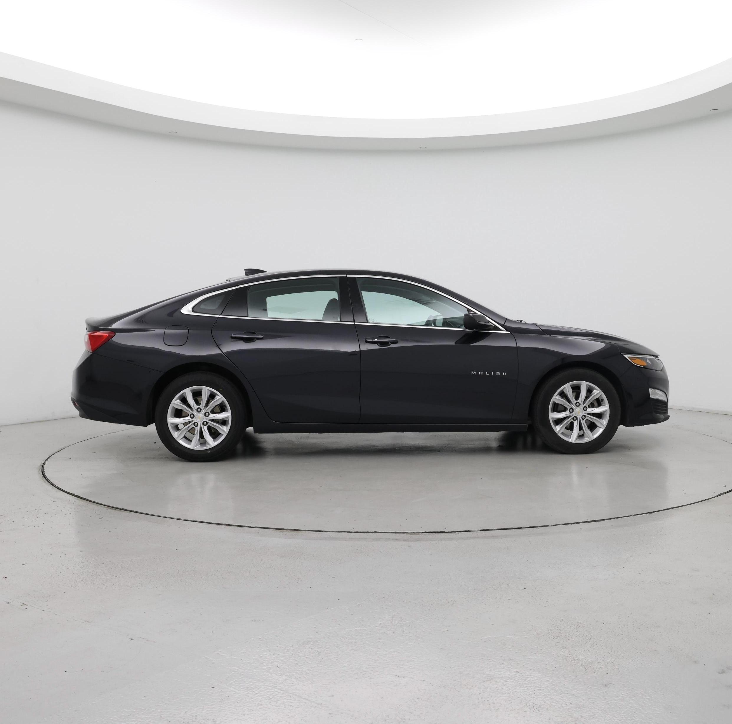 Thumbnail: 2023 Chevrolet Malibu - 7