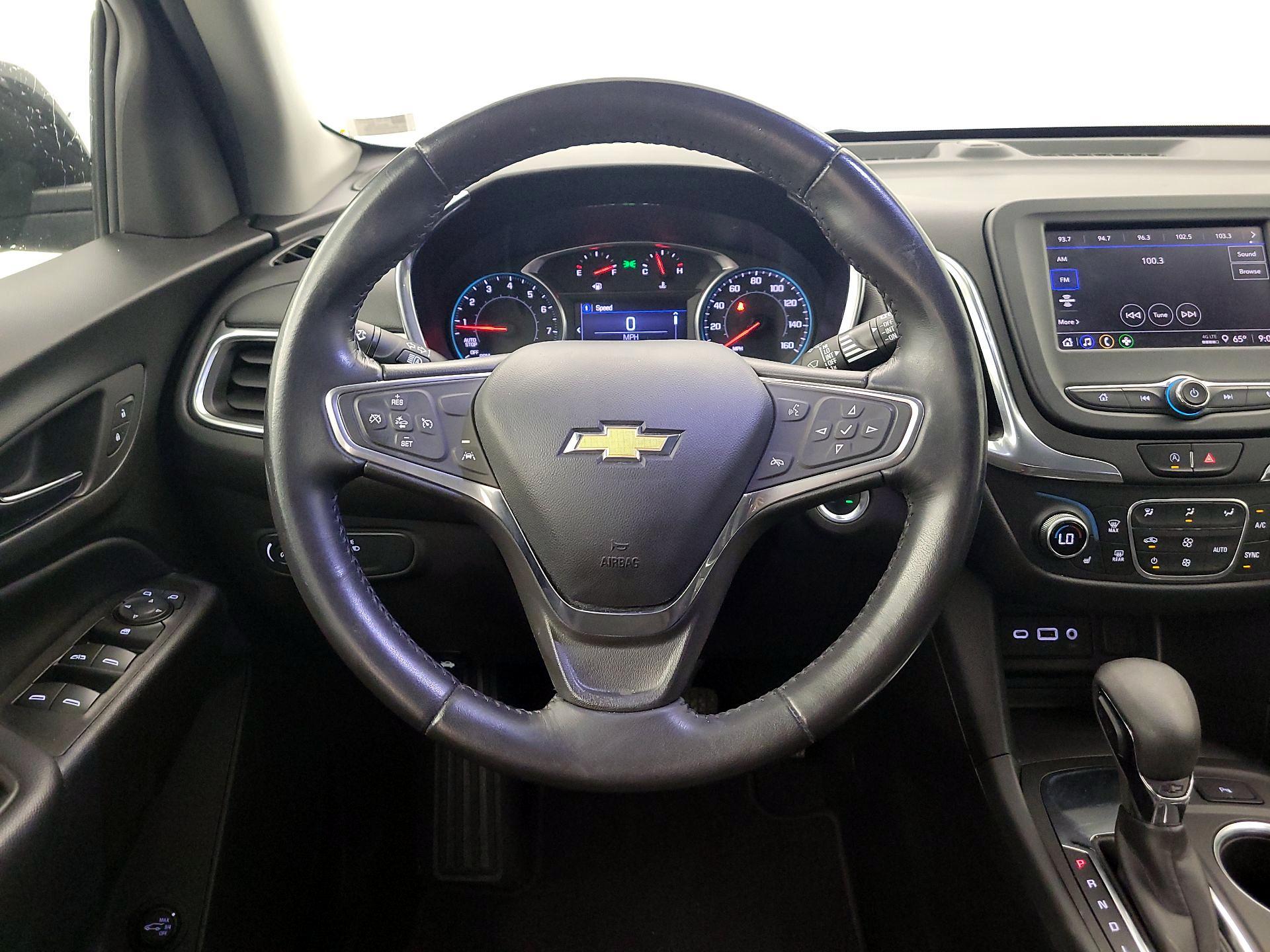 Thumbnail: 2022 Chevrolet Equinox - 10
