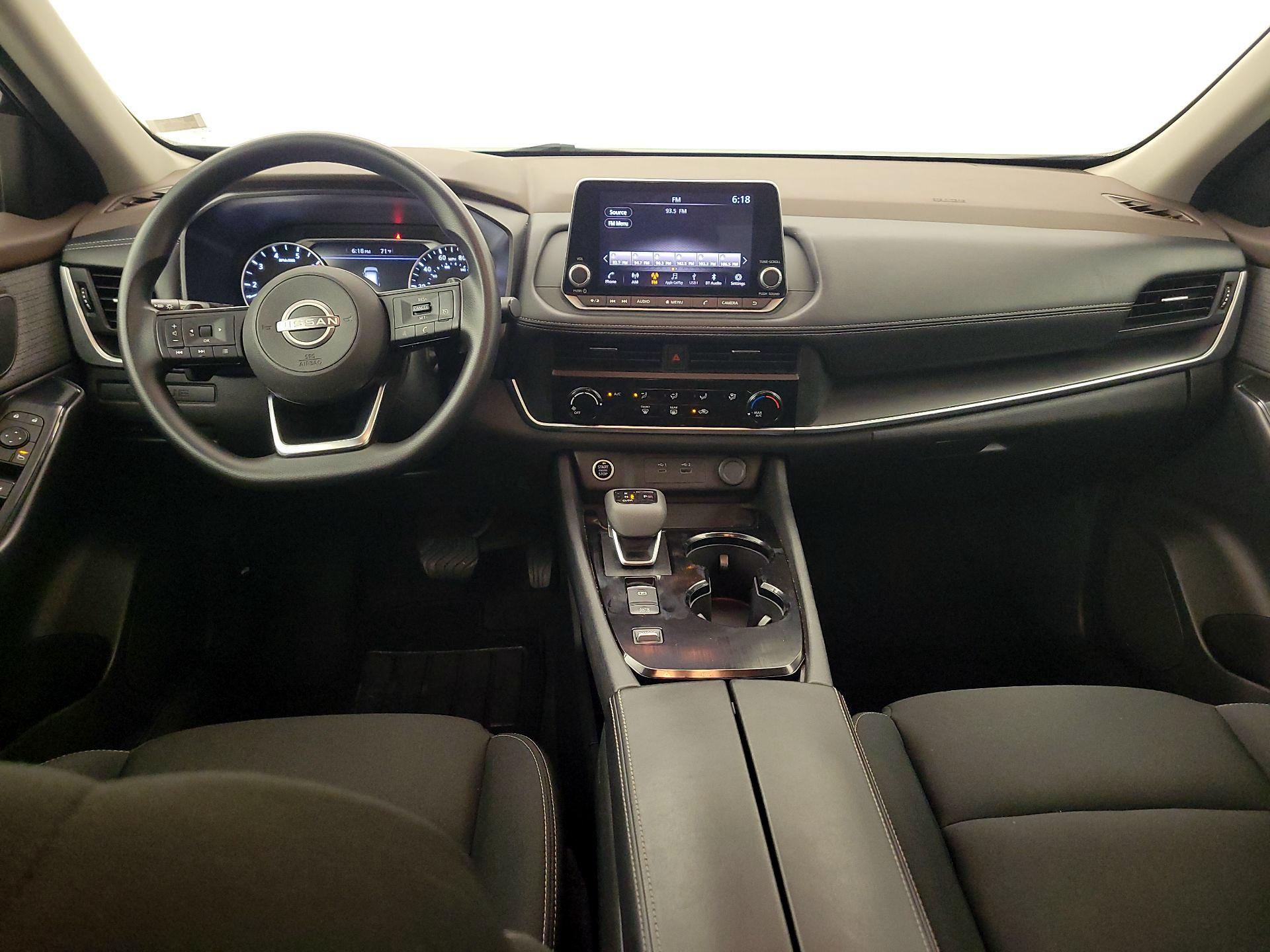 Thumbnail: 2023 Nissan Rogue - 9