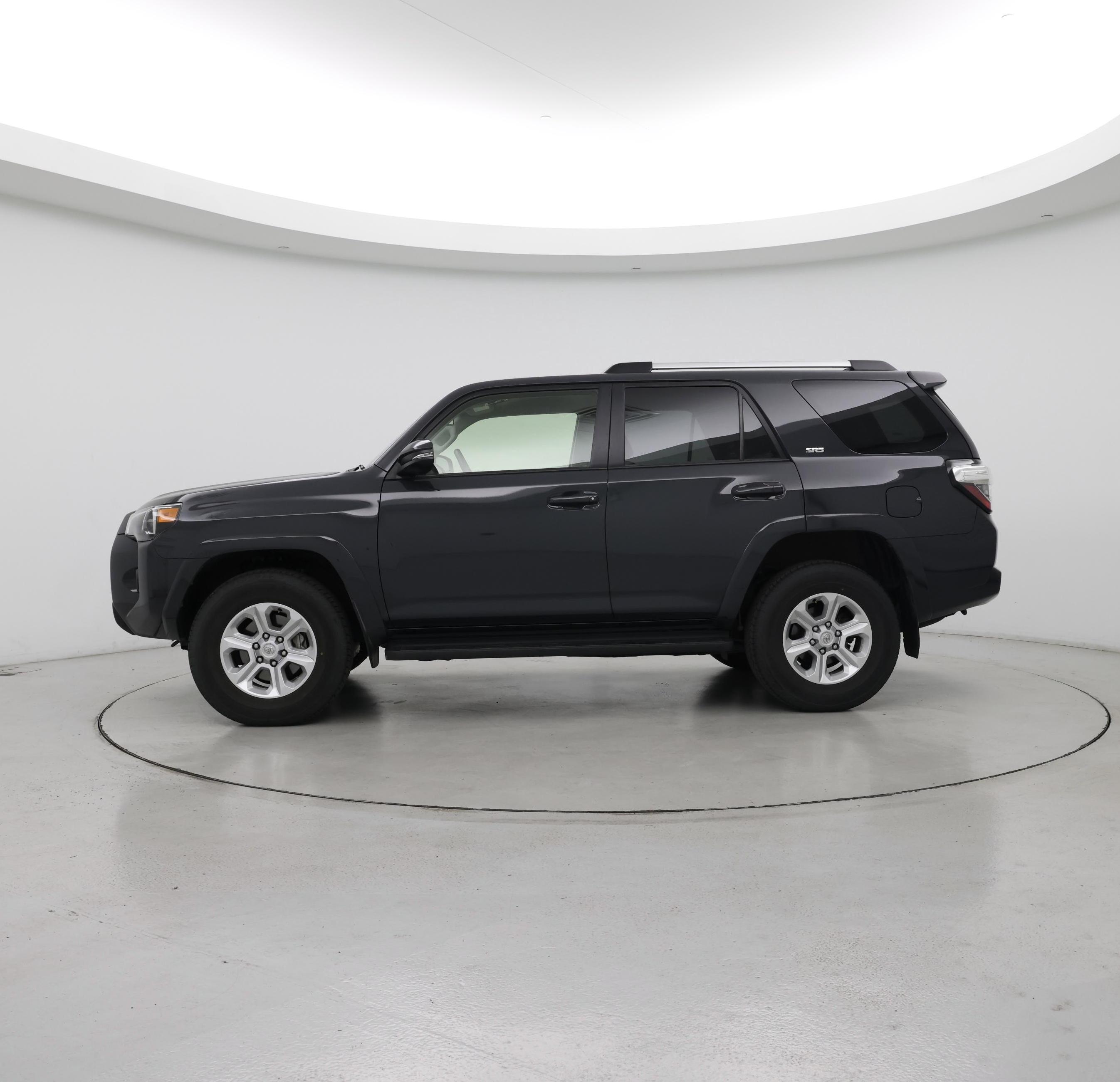 Thumbnail: 2024 Toyota 4Runner - 3