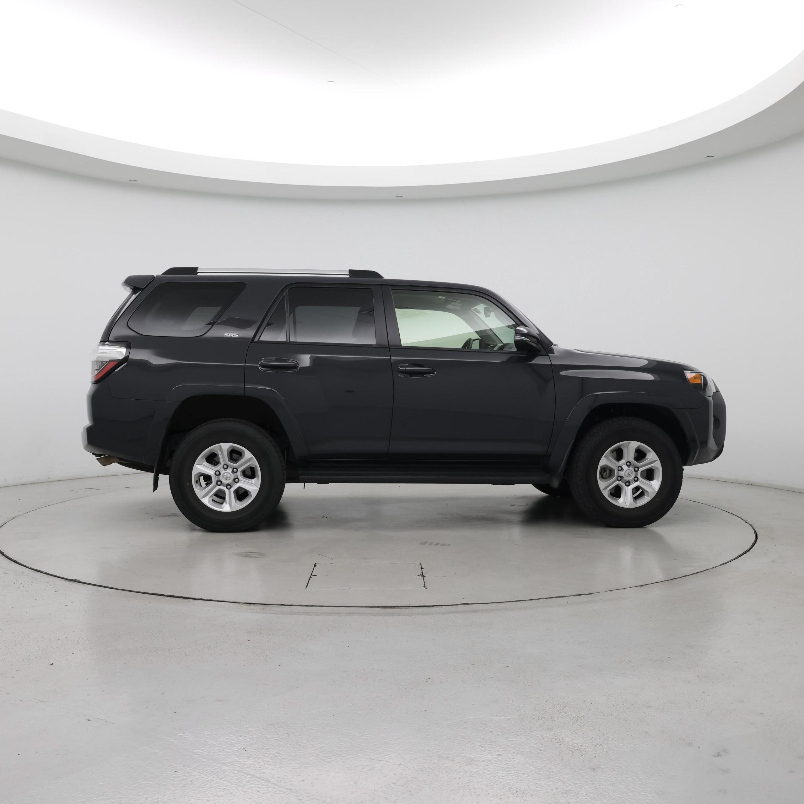 Thumbnail: 2024 Toyota 4Runner - 7