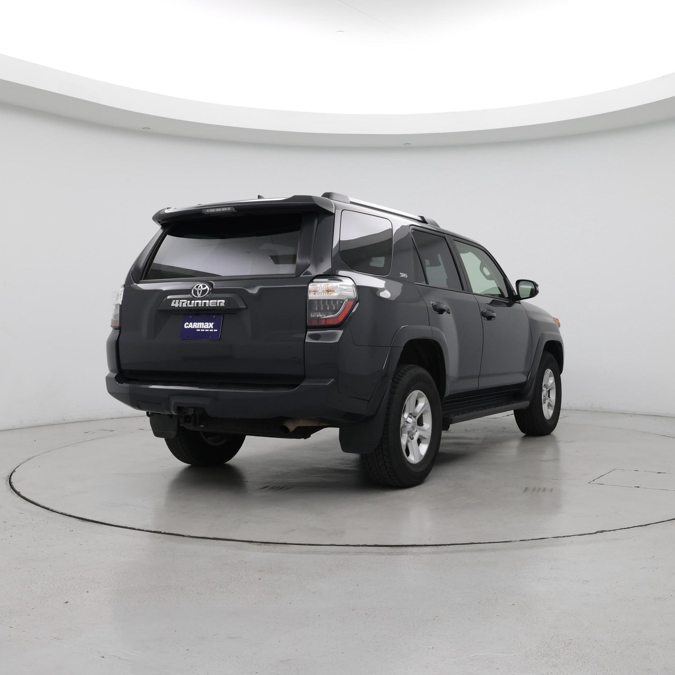 Thumbnail: 2024 Toyota 4Runner - 8