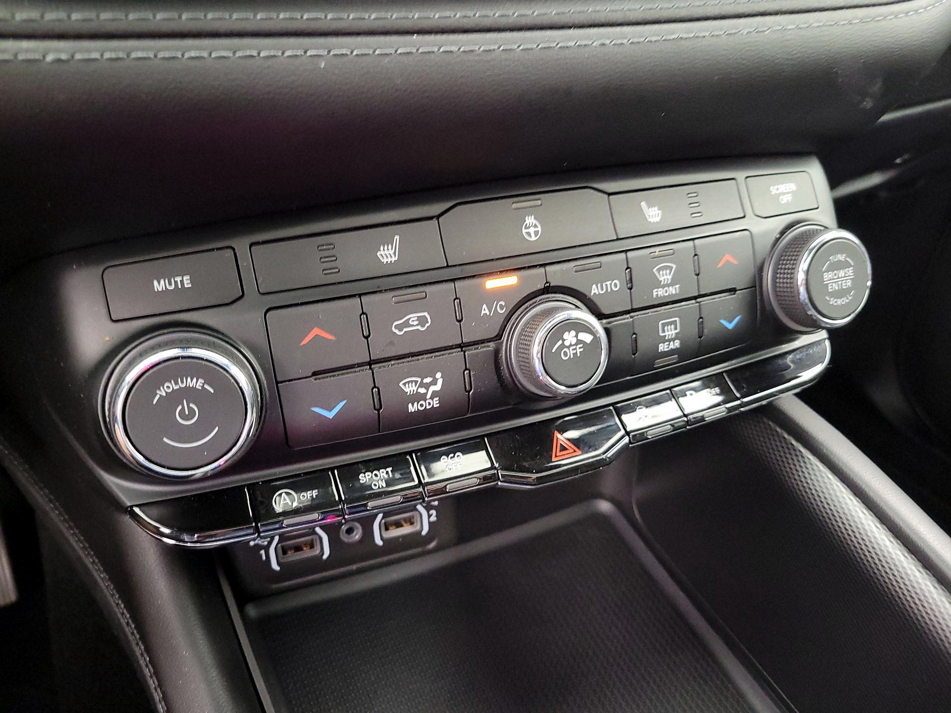 Thumbnail: 2021 Dodge Durango - 17