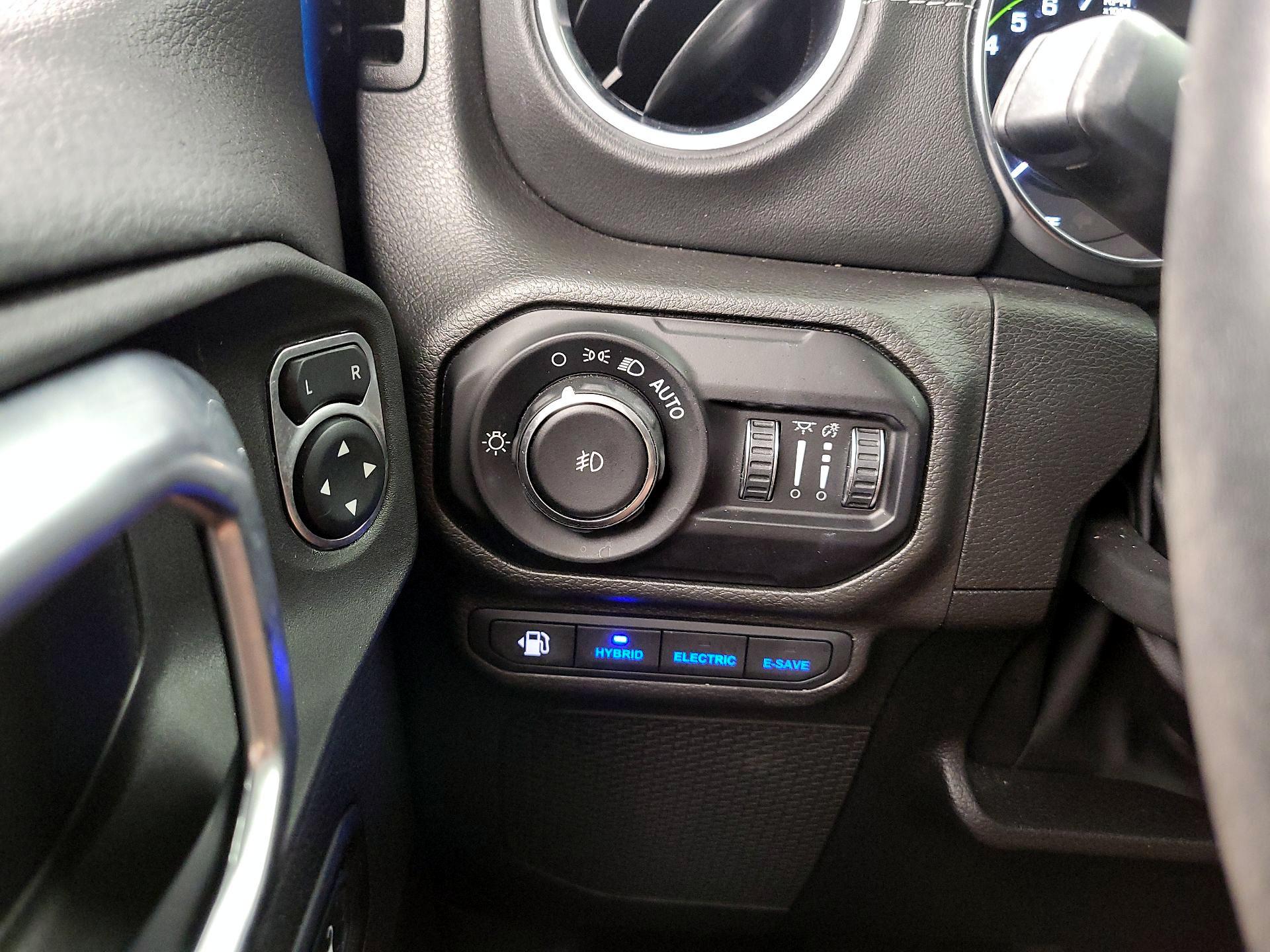 Thumbnail: 2022 Jeep Wrangler - 13