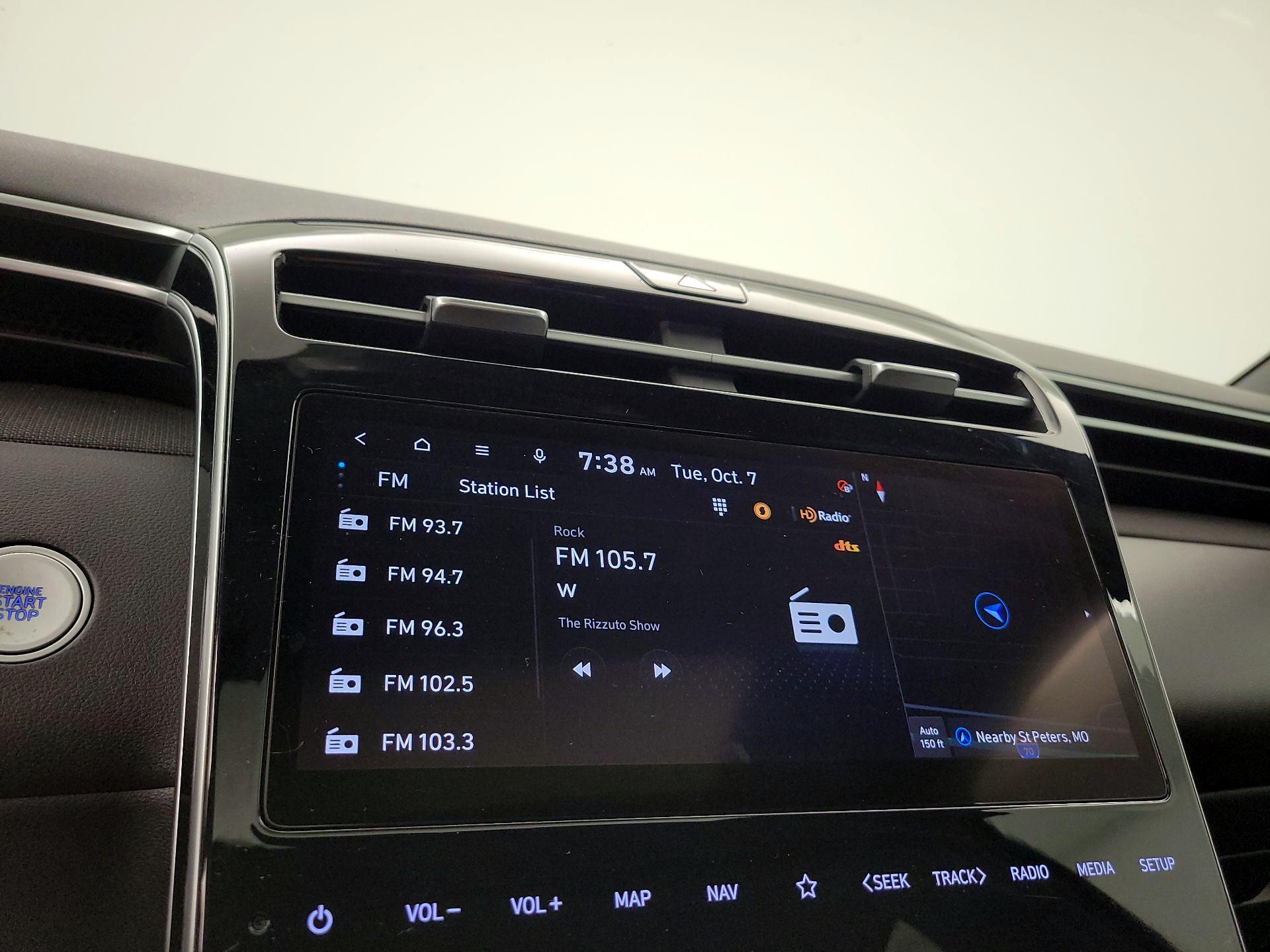Thumbnail: 2022 Hyundai Santa Cruz - 16