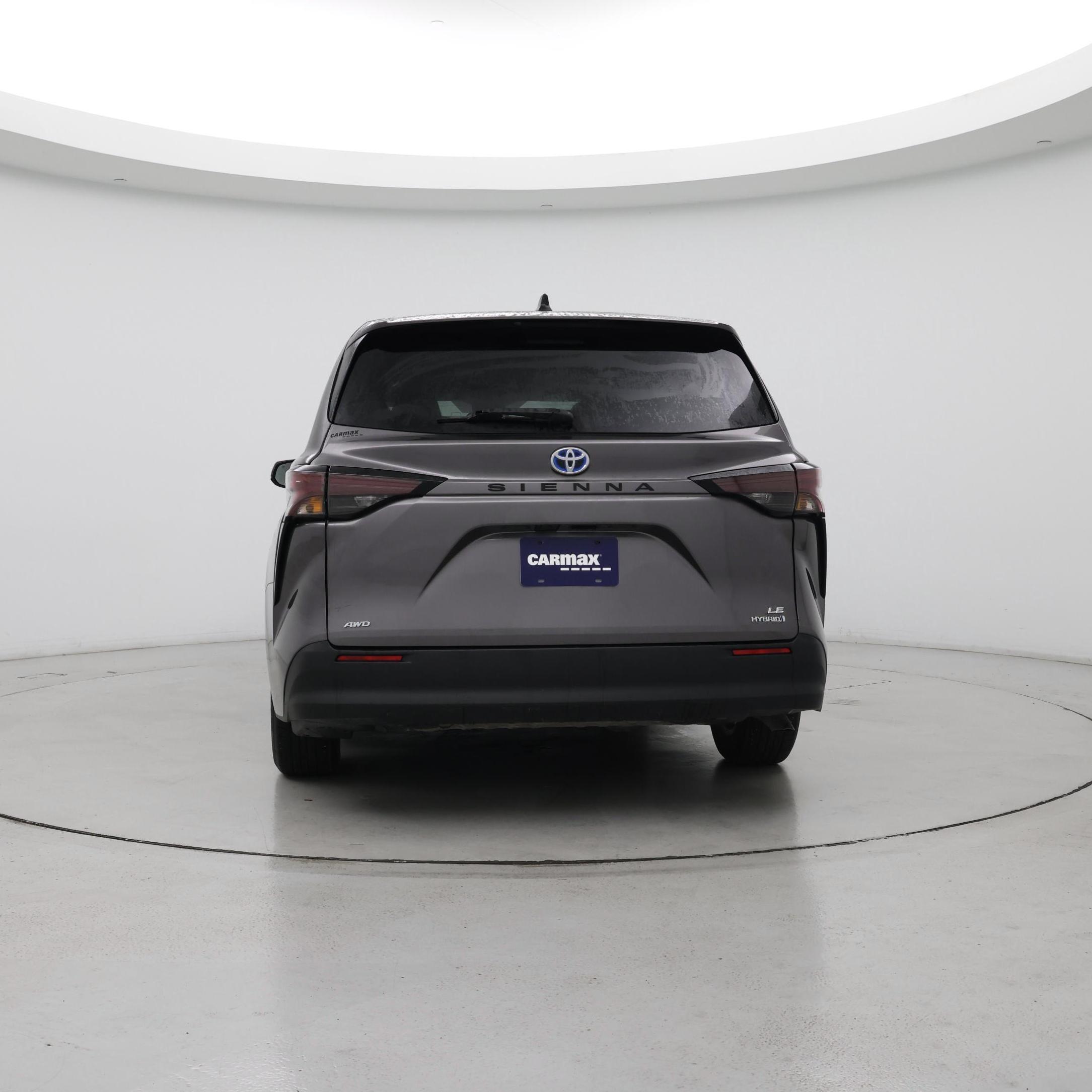 Thumbnail: 2023 Toyota Sienna - 6