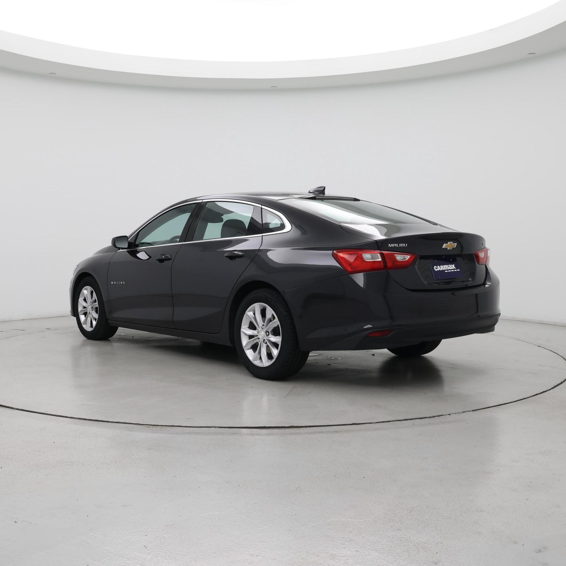 Thumbnail: 2023 Chevrolet Malibu - 2