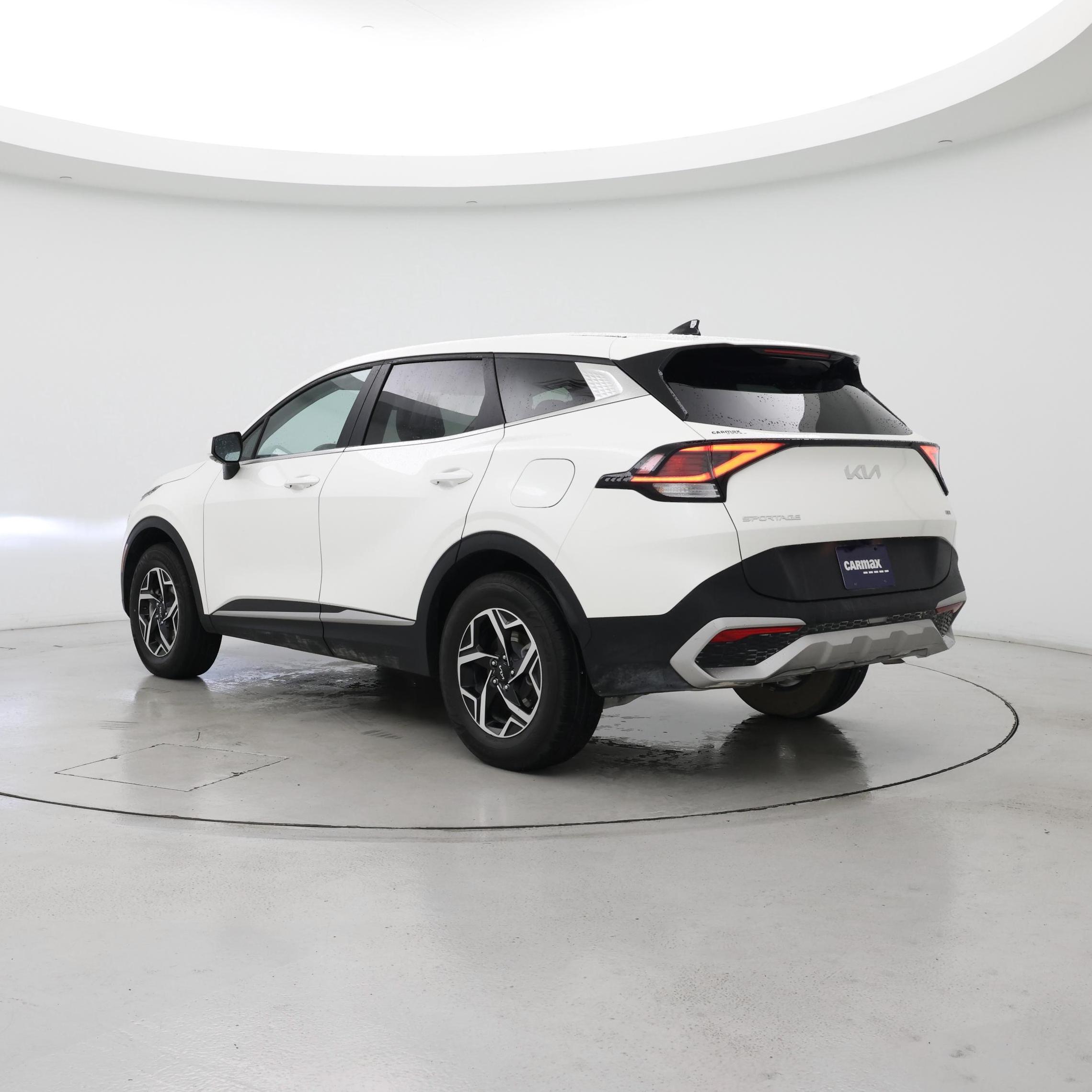 Thumbnail: 2023 Kia Sportage - 2
