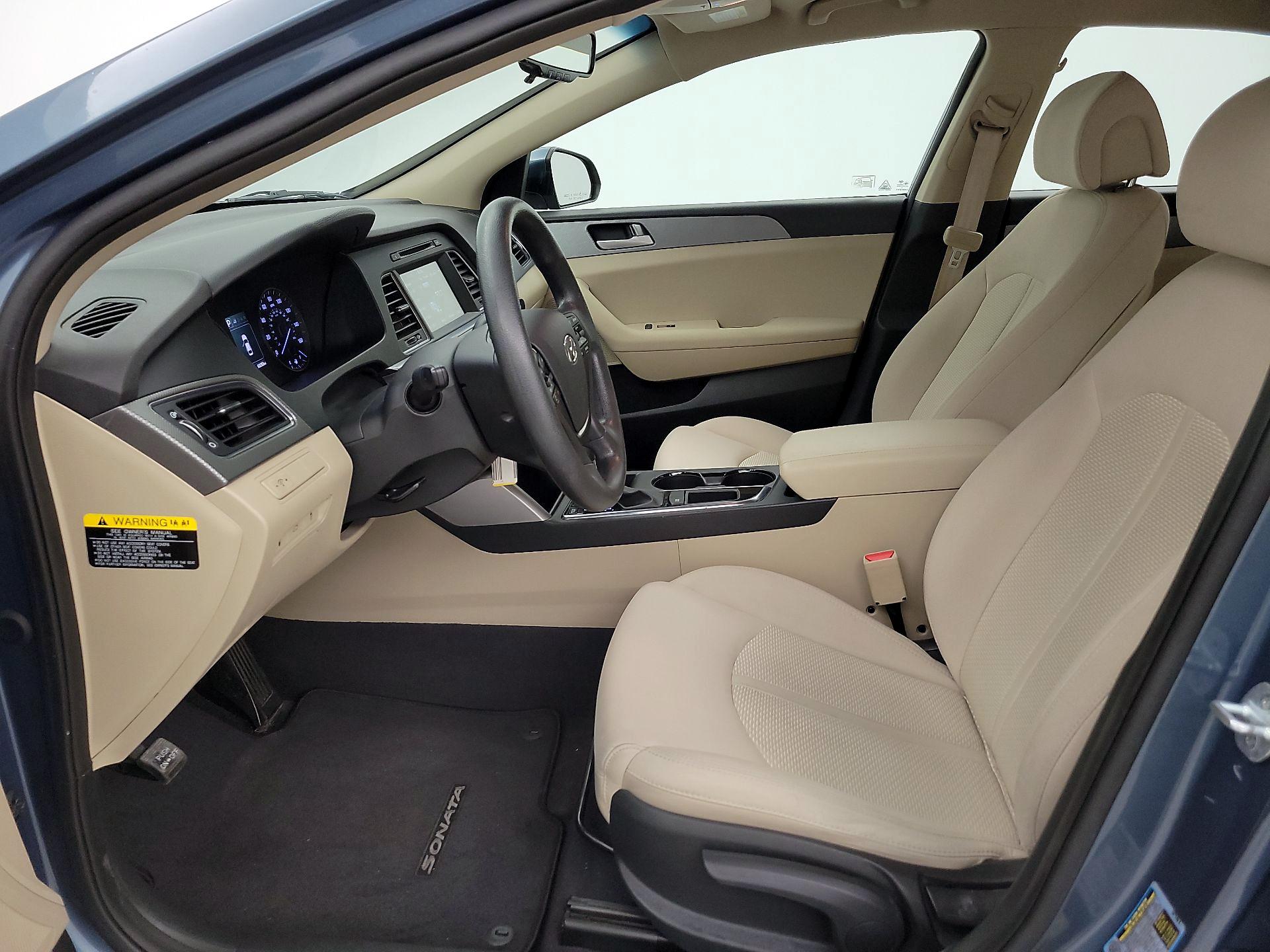 Thumbnail: 2016 Hyundai Sonata - 11