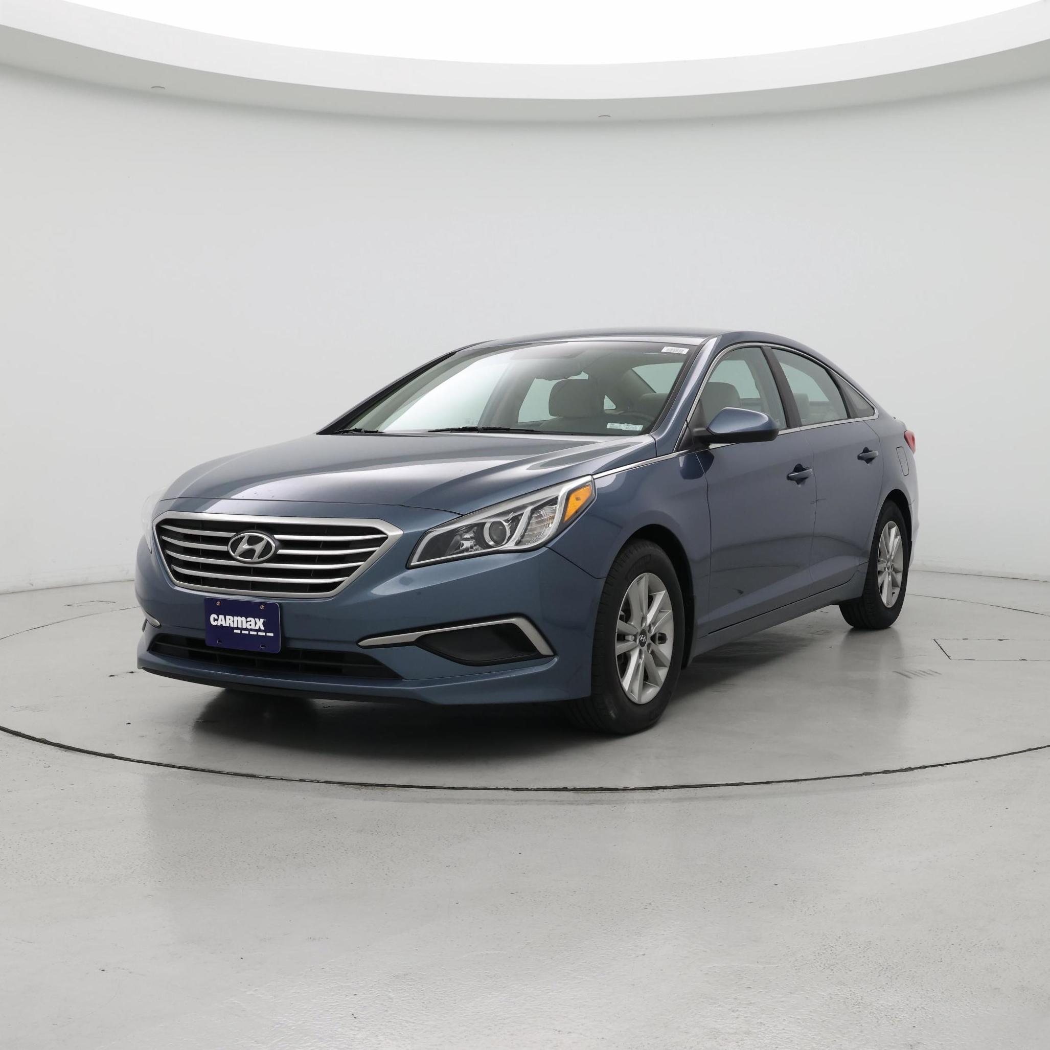 Thumbnail: 2016 Hyundai Sonata - 4