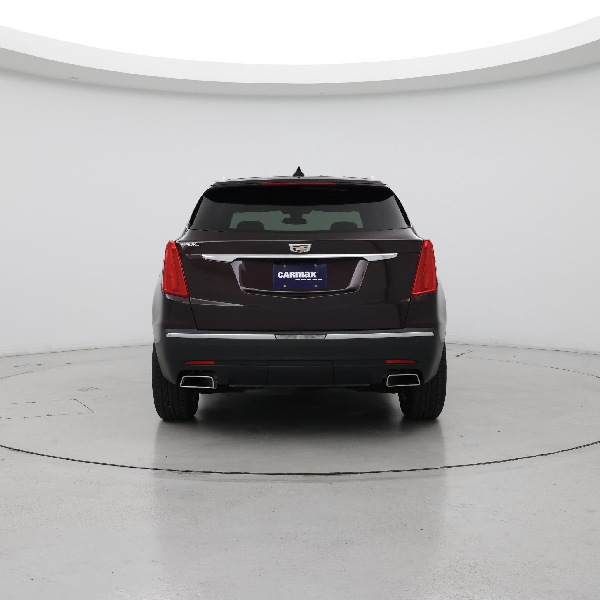 Thumbnail: 2017 Cadillac XT5 - 6