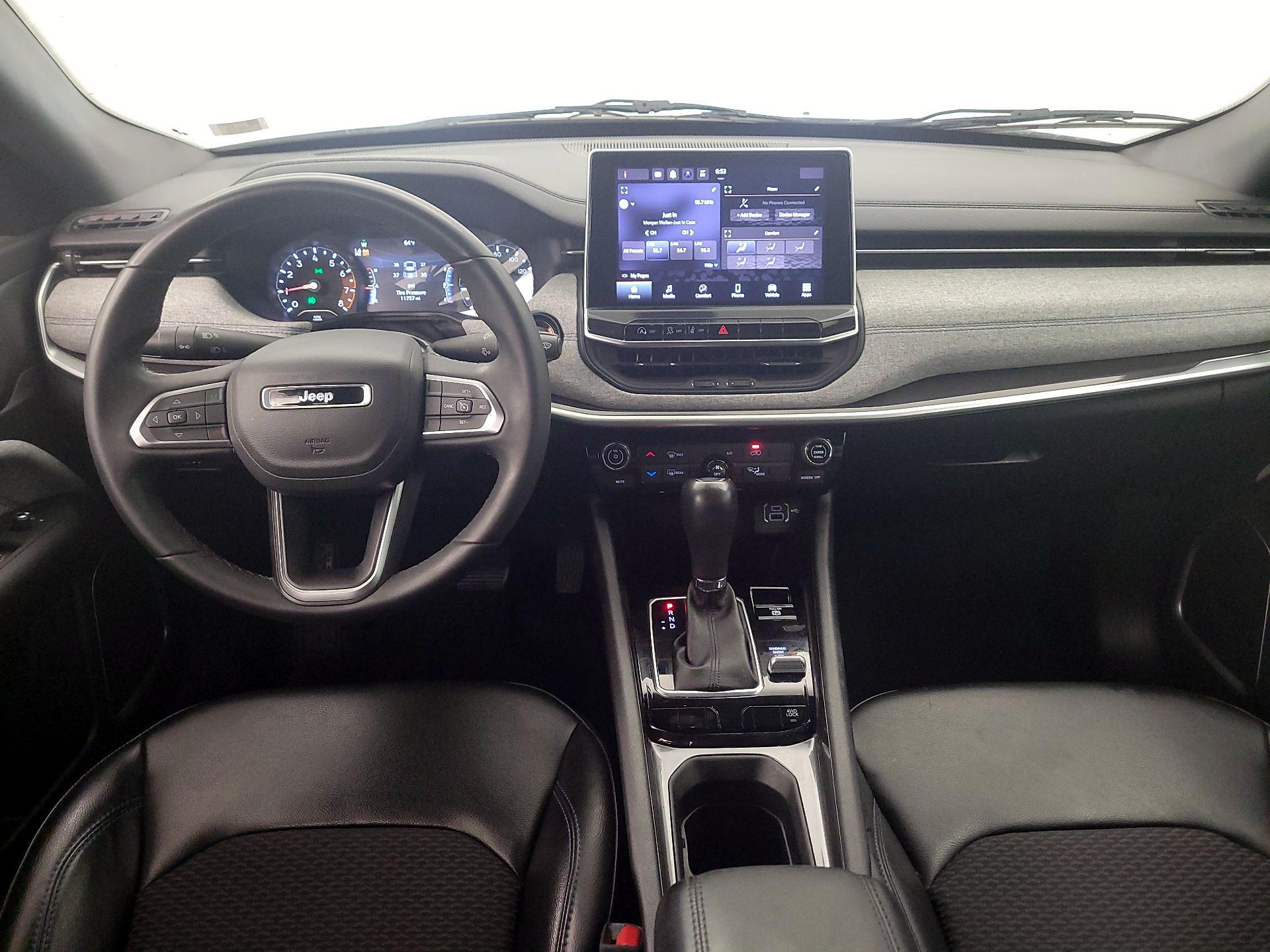 Thumbnail: 2023 Jeep Compass - 9