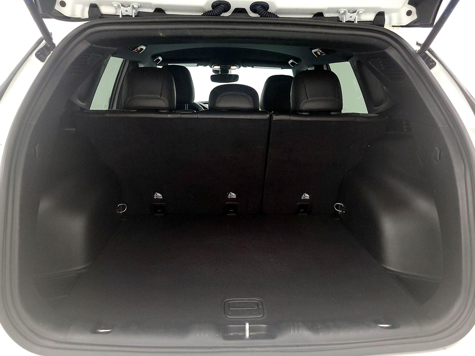 Thumbnail: 2023 Jeep Compass - 20