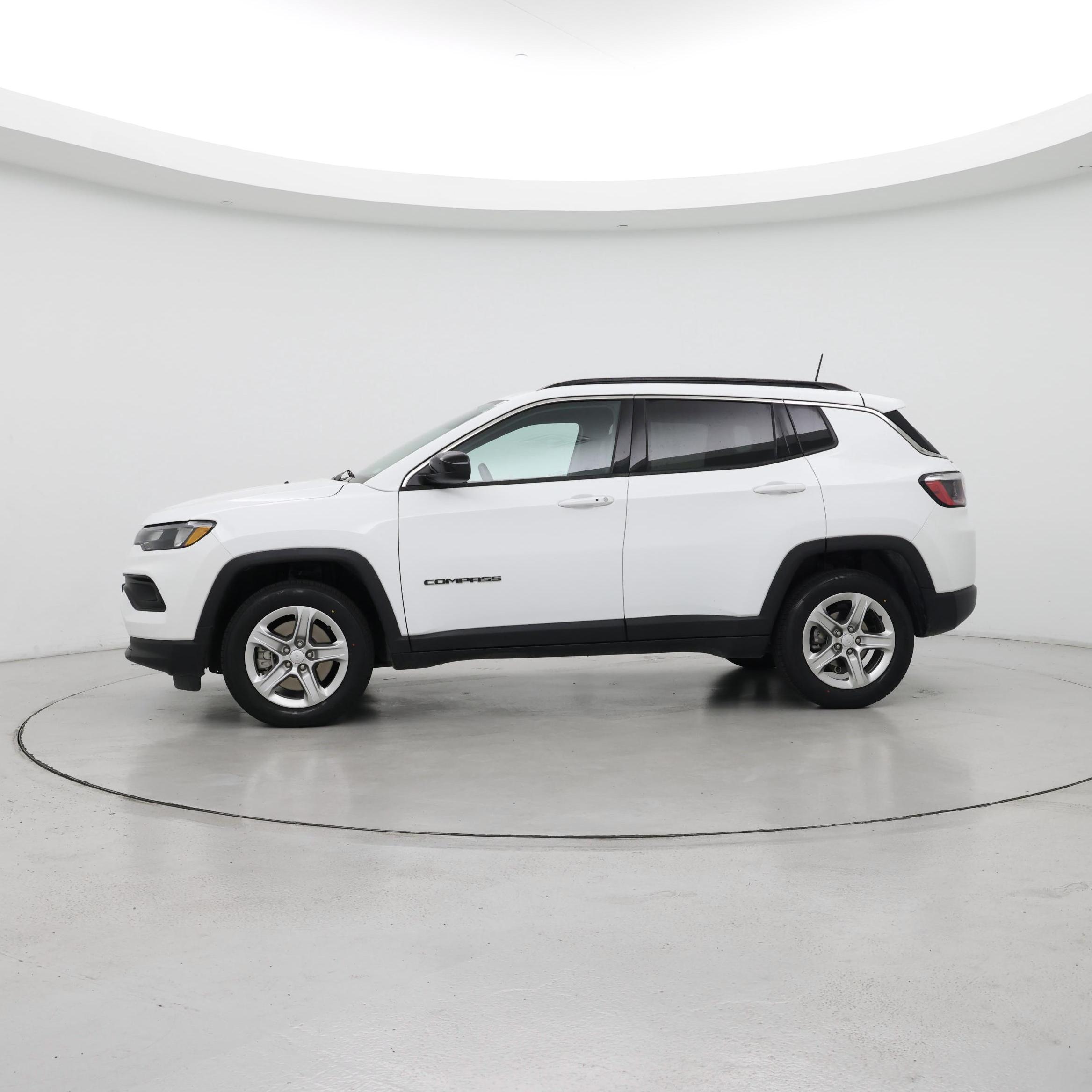 Thumbnail: 2023 Jeep Compass - 3