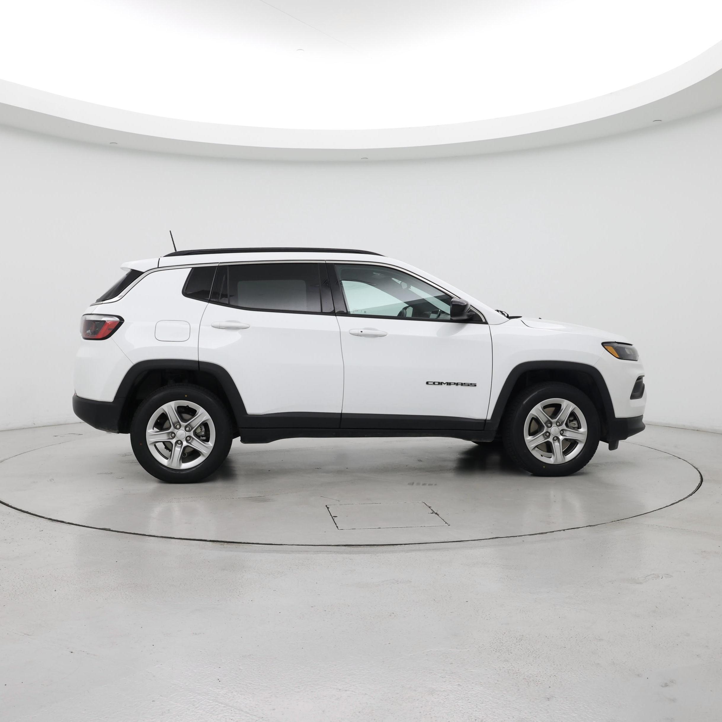 Thumbnail: 2023 Jeep Compass - 7