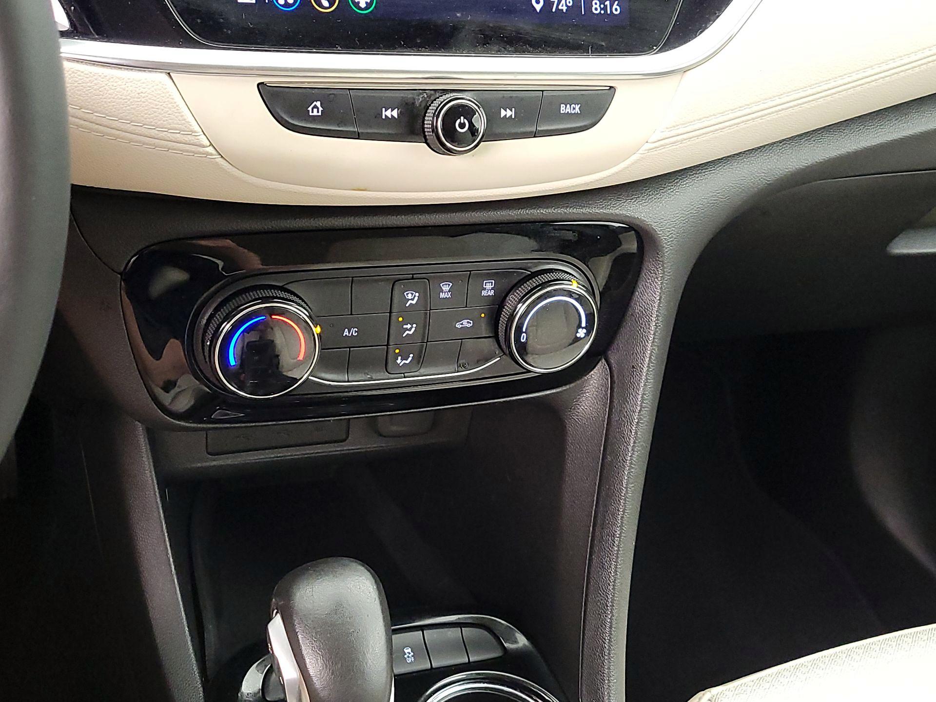 Thumbnail: 2021 Buick Encore GX - 16