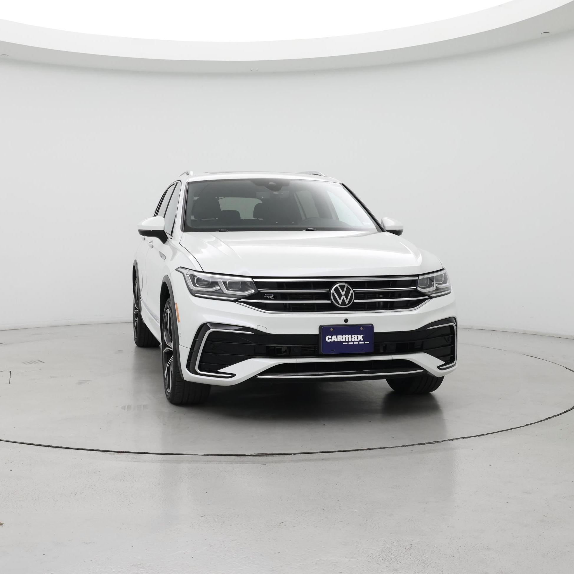 Thumbnail: 2022 Volkswagen Tiguan - 5