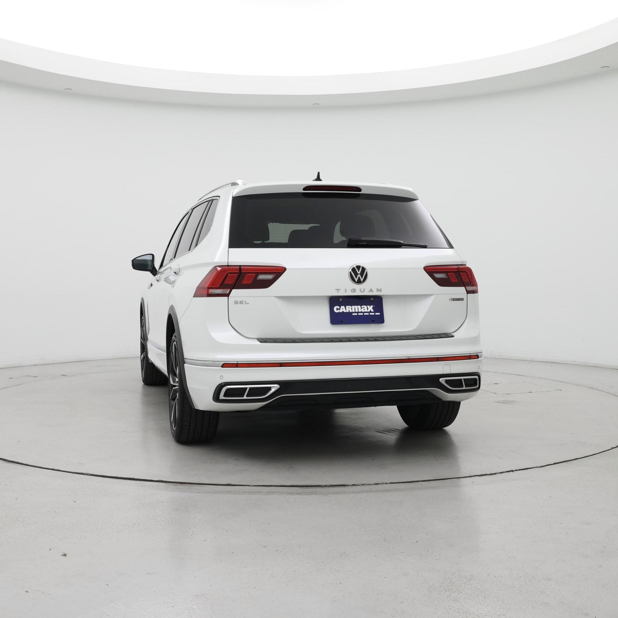 Thumbnail: 2022 Volkswagen Tiguan - 6