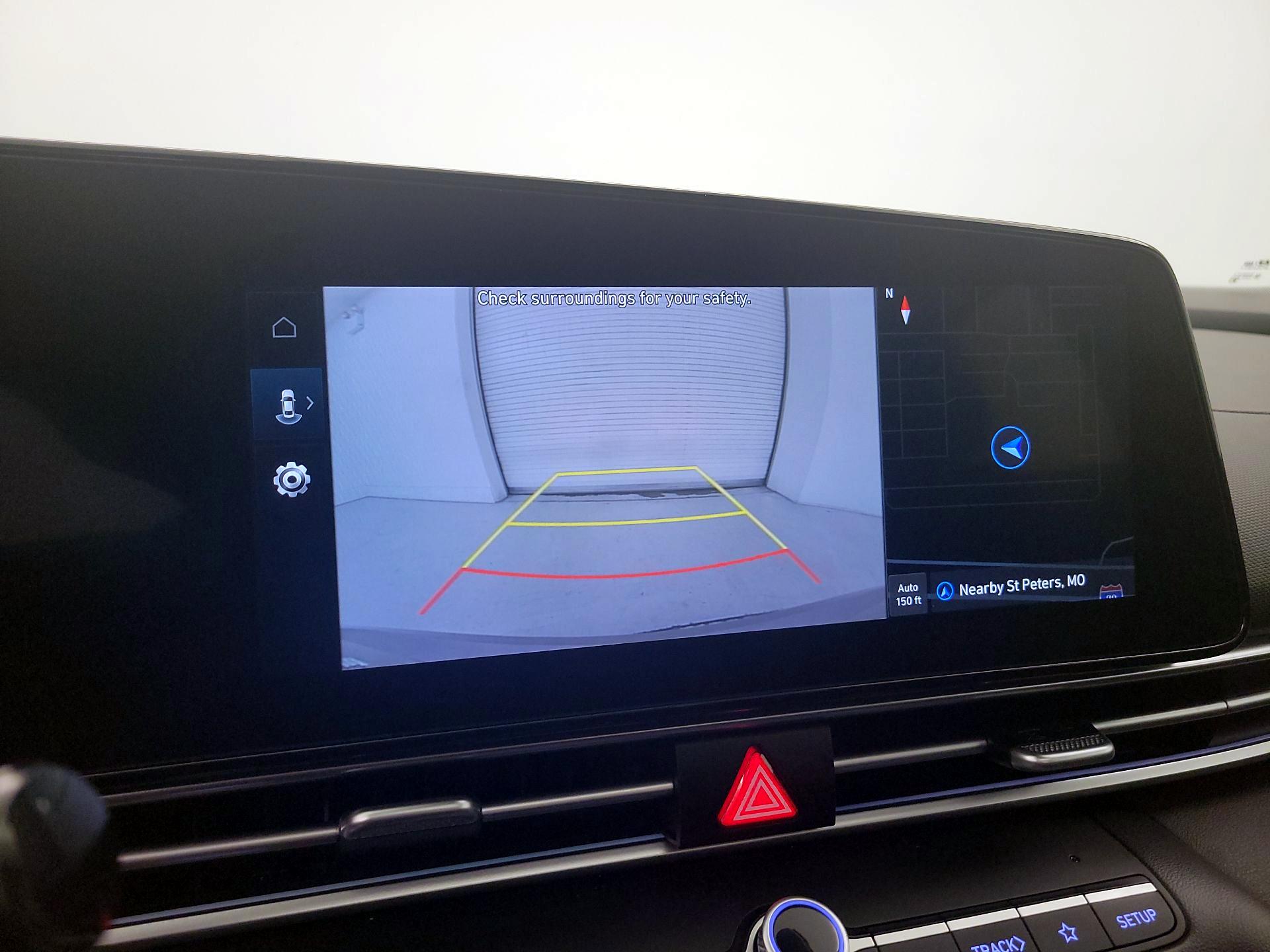 Thumbnail: 2024 Hyundai Elantra - 15
