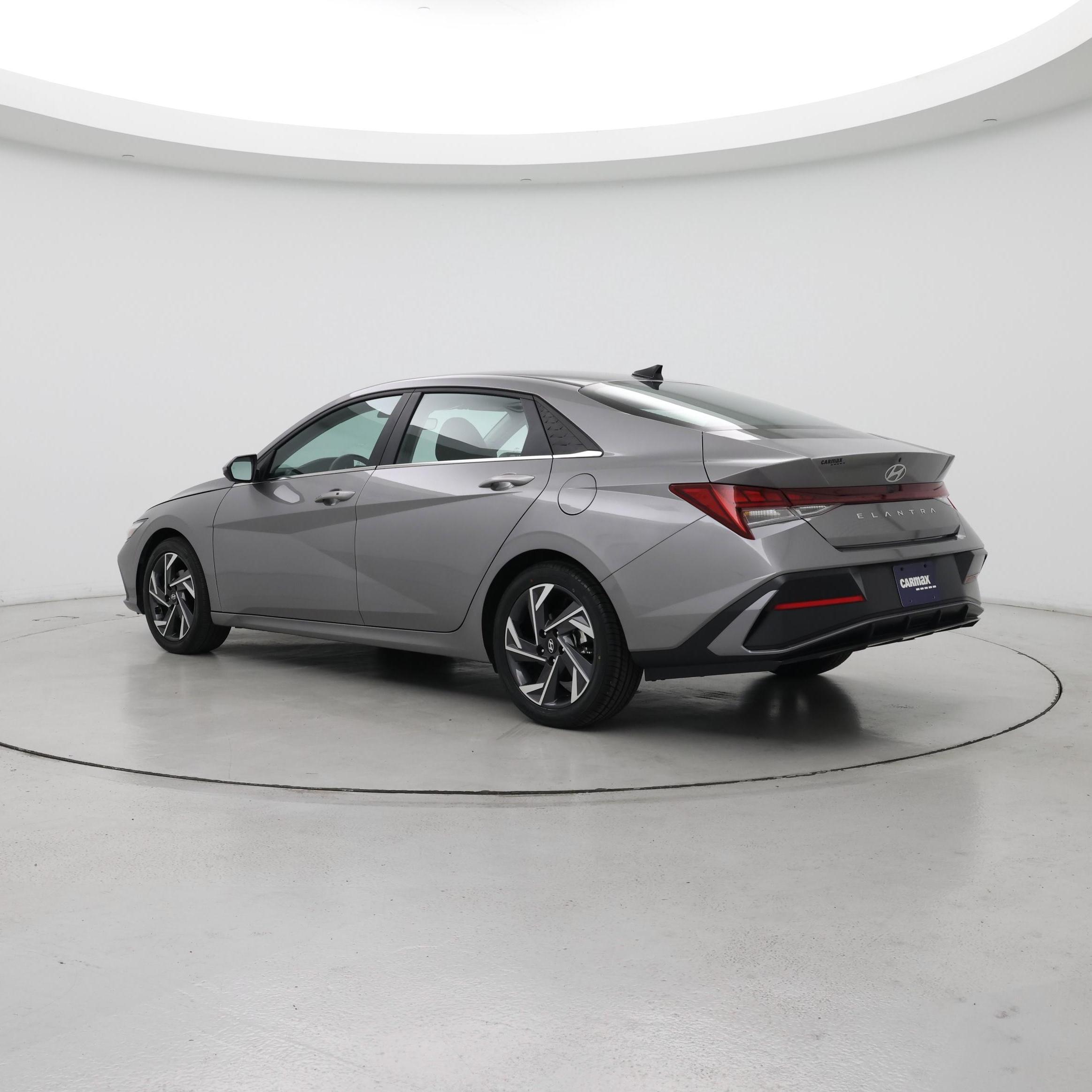 Thumbnail: 2024 Hyundai Elantra - 2