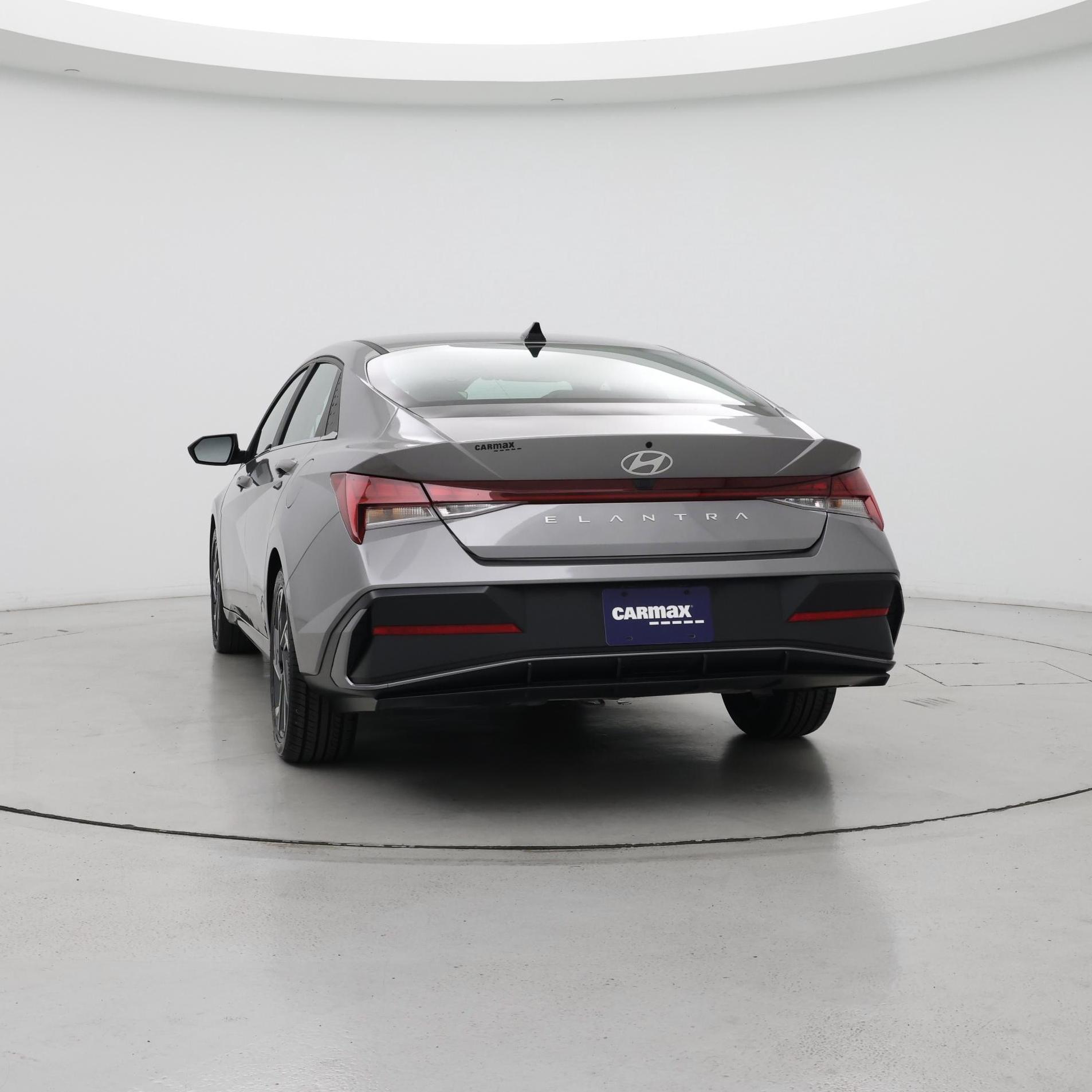 Thumbnail: 2024 Hyundai Elantra - 6