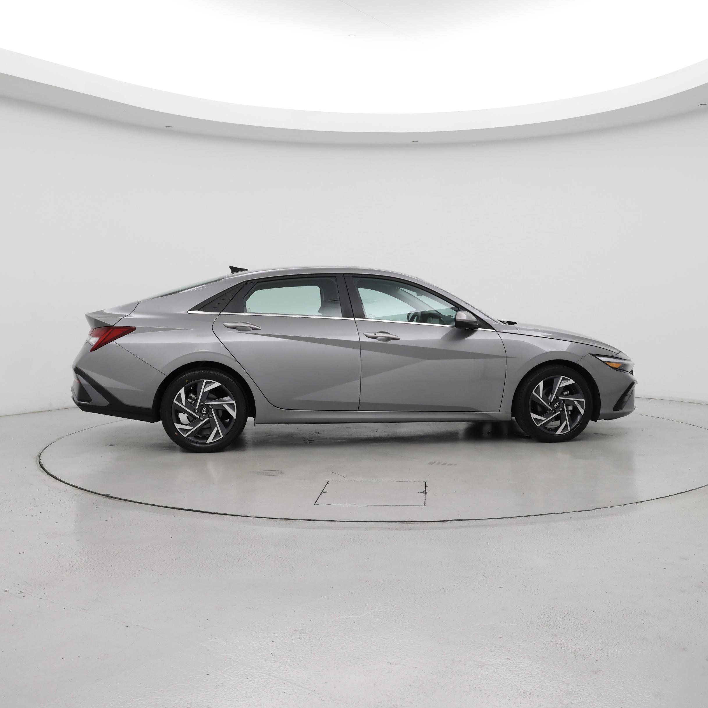 Thumbnail: 2024 Hyundai Elantra - 7