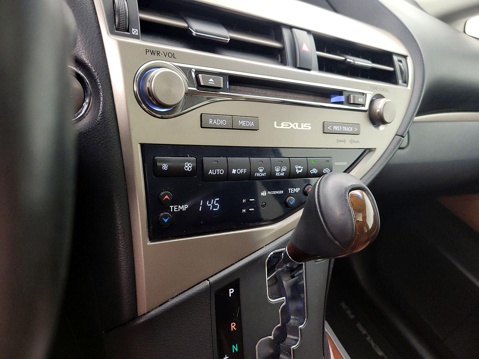 Thumbnail: 2015 Lexus RX - 16
