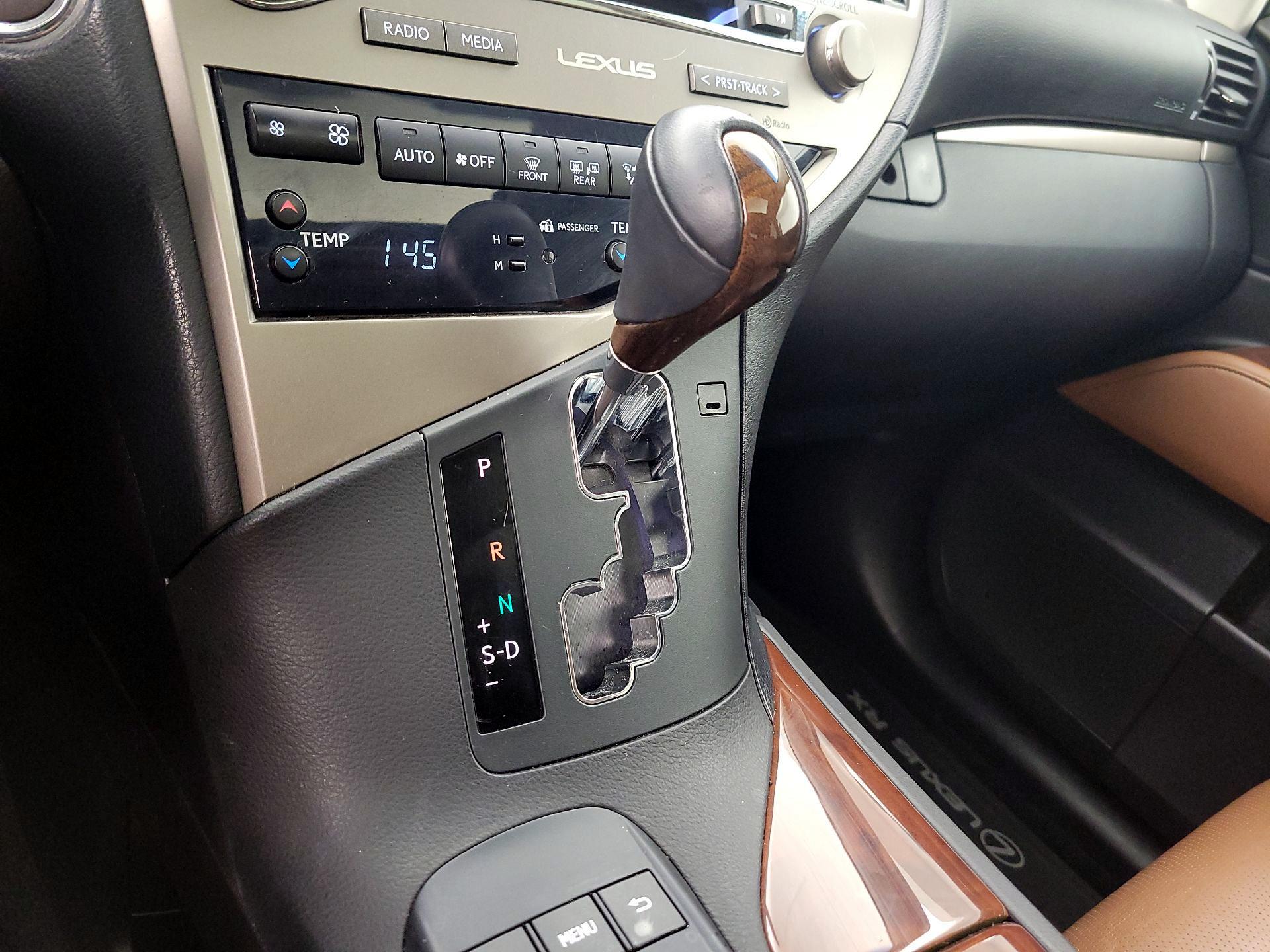 Thumbnail: 2015 Lexus RX - 17