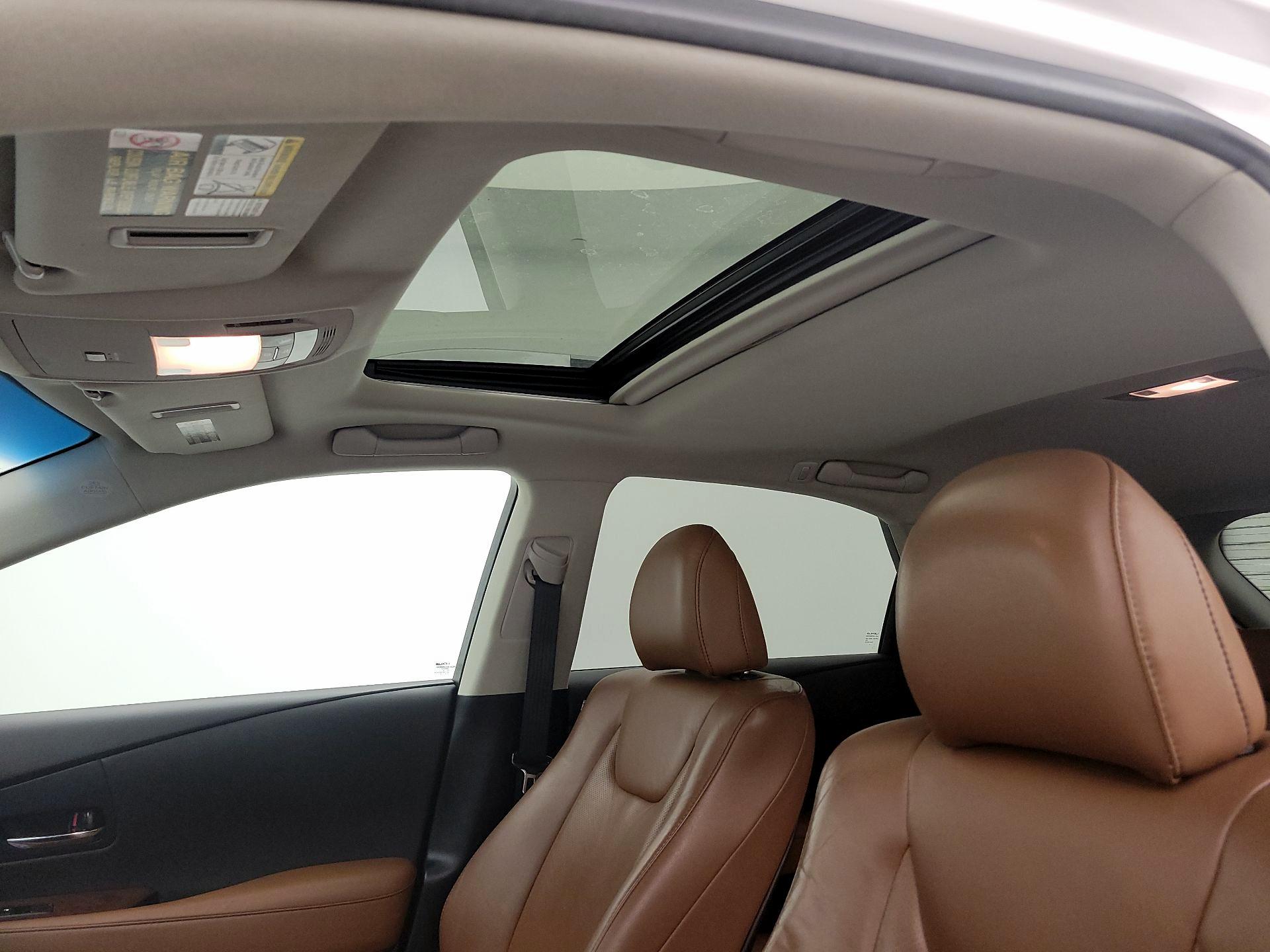 Thumbnail: 2015 Lexus RX - 19